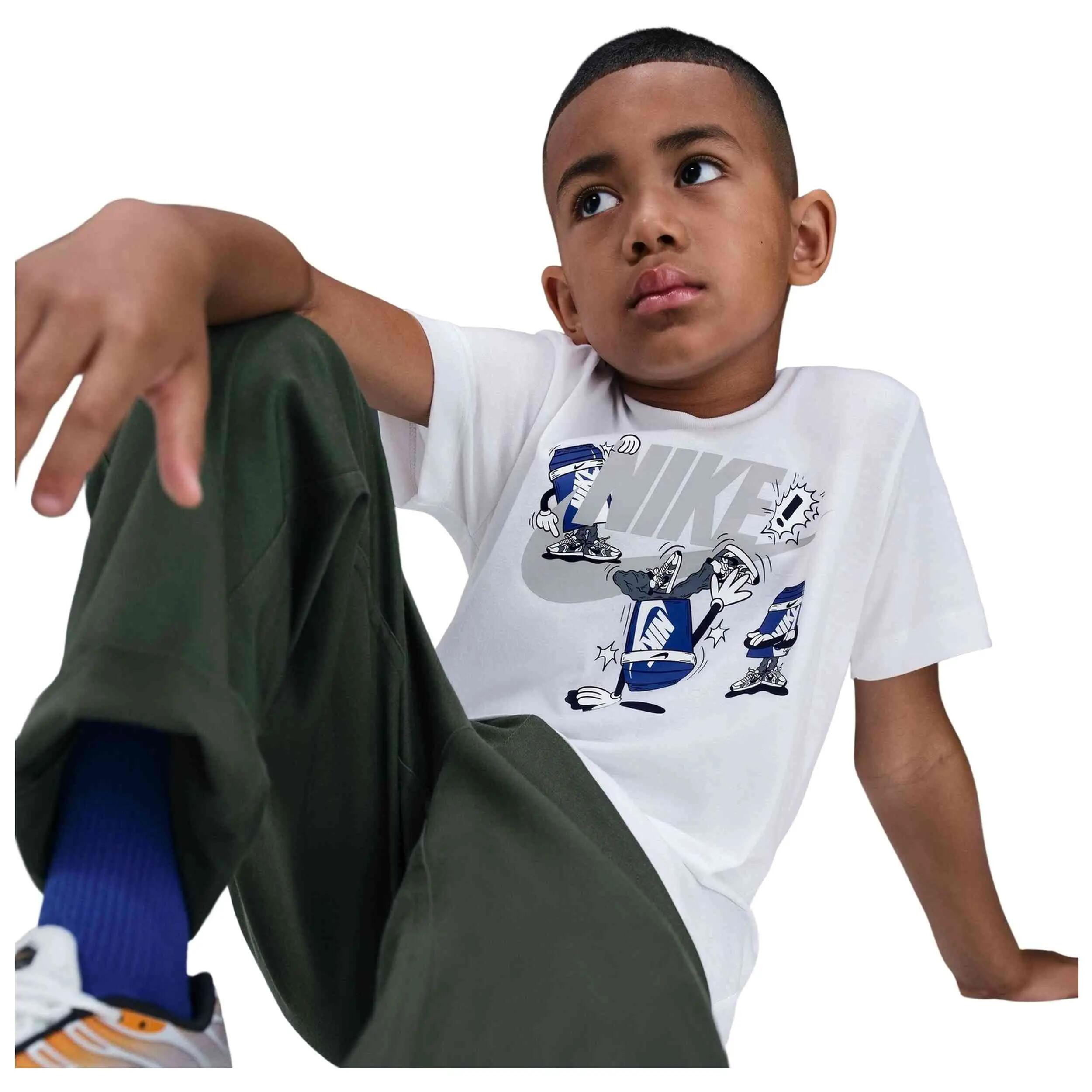 Camiseta de manga corta Nike modelo HV5214-100 para niños unisex 3/5