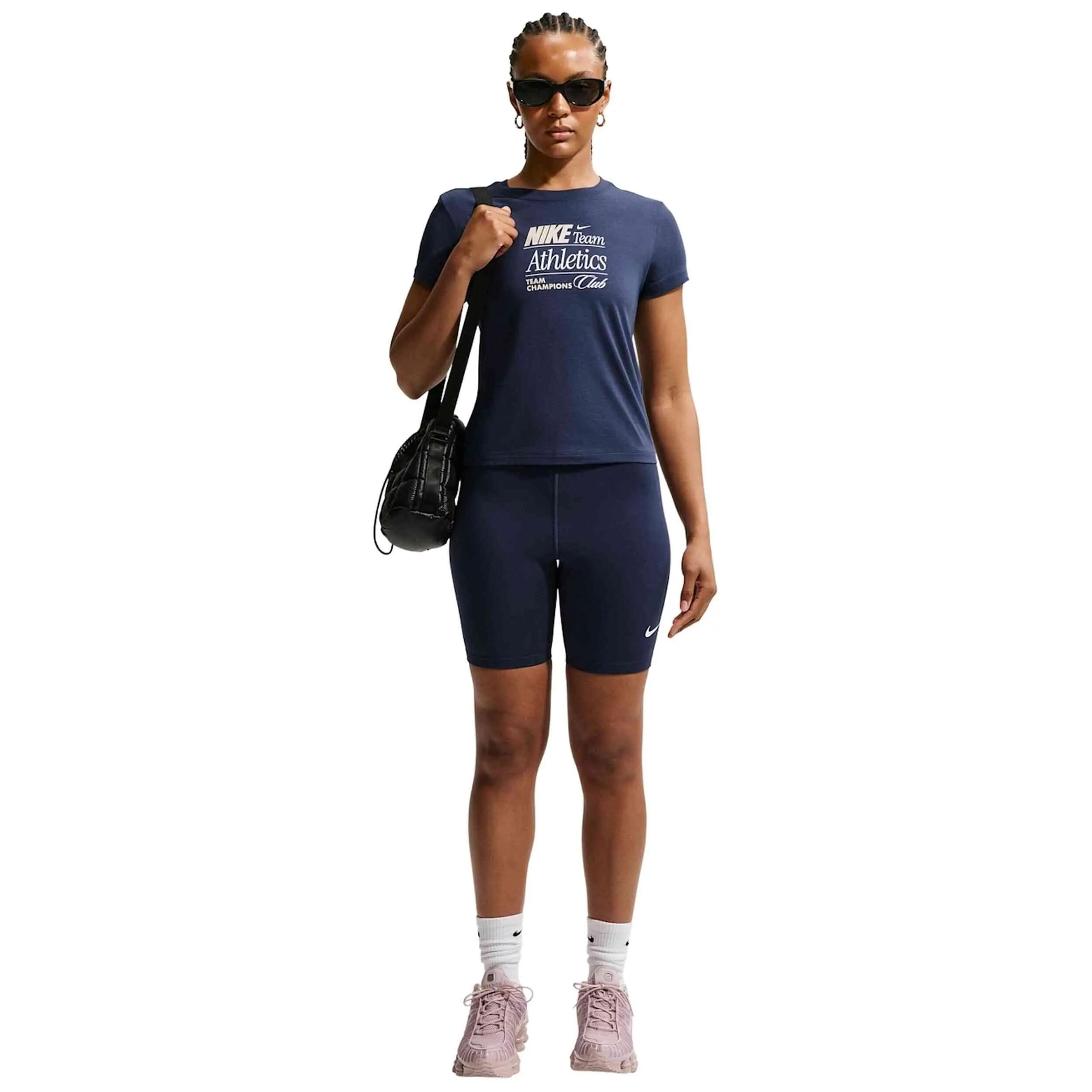Maglia a maniche corte Nike modello IR7862-410 per donne 4/5