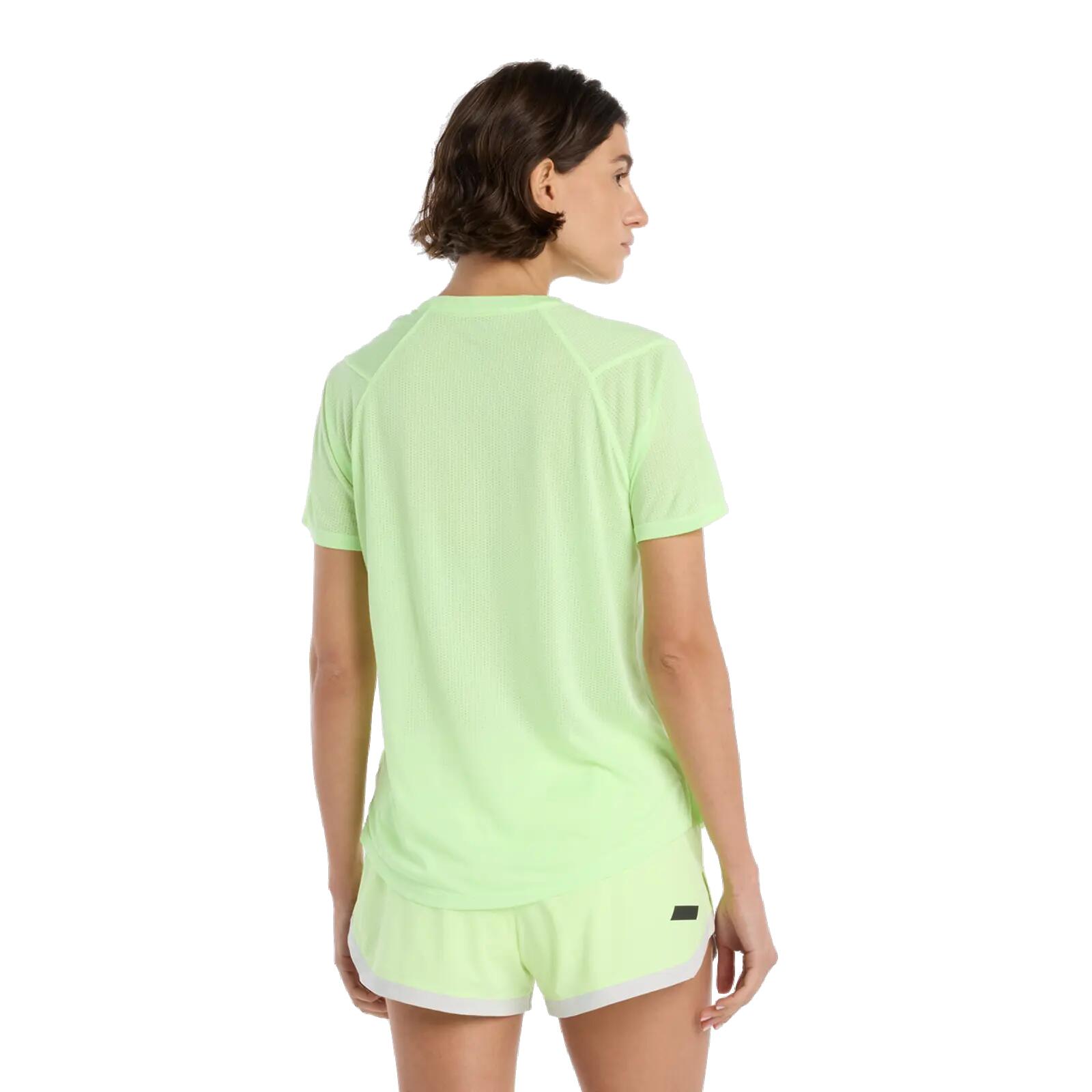 Kurzarmshirt New Balance Modell WT41253-AB3 für frauen 6/7