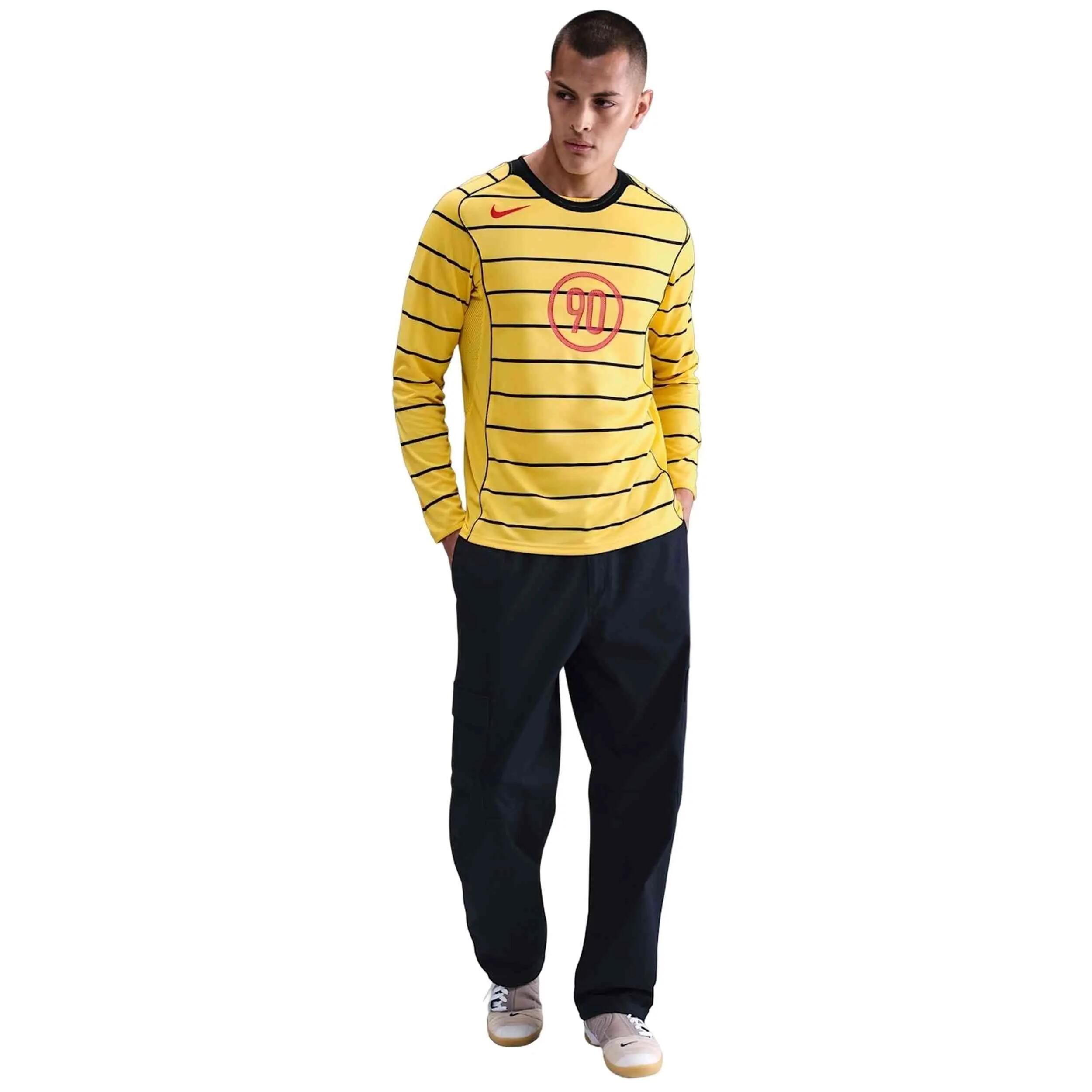 Maglia a maniche lunghe Nike modello Total 90 per uomini 4/5