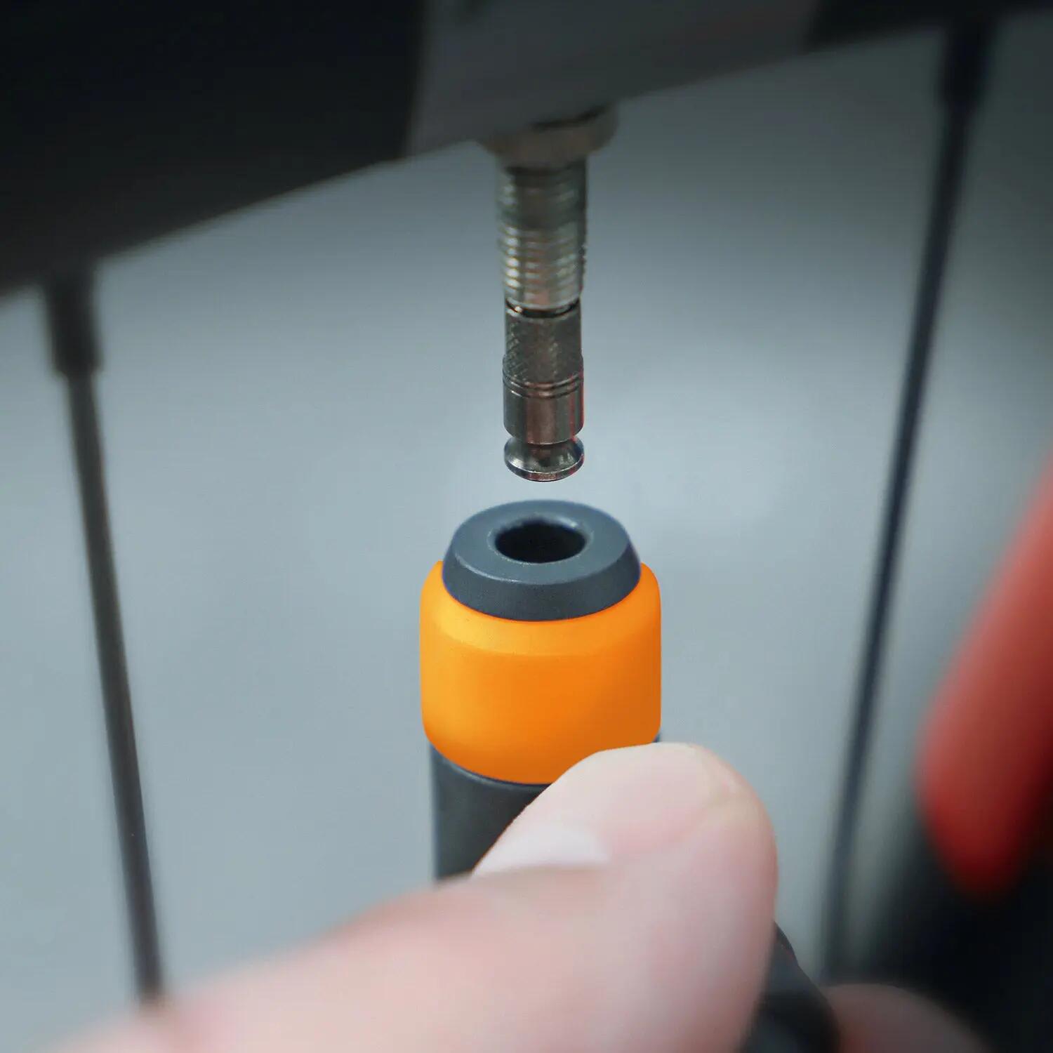 SKS Clik-Valve-Testina pompa - testina innovativa per tutti i tipi di valvole, m 4/6
