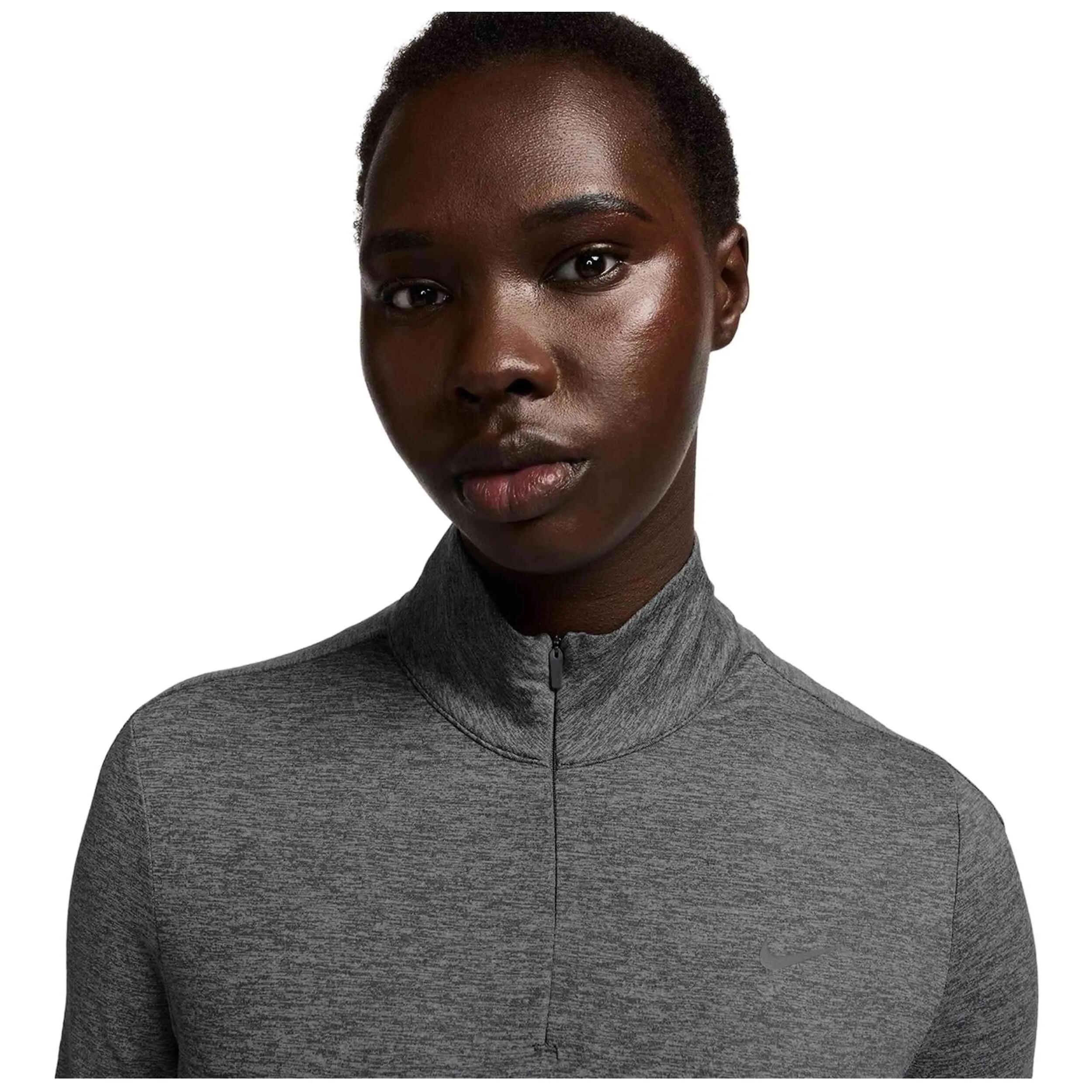 Camiseta de manga larga Nike modelo HQ0499-084 para mujer 3/3