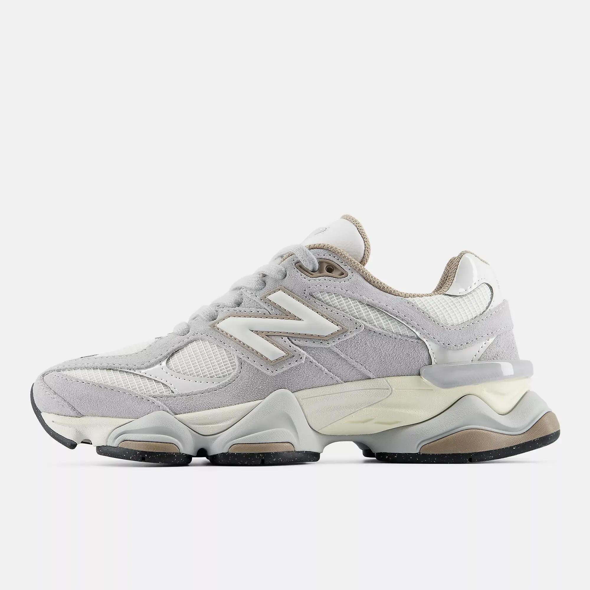 NEW BALANCE picture