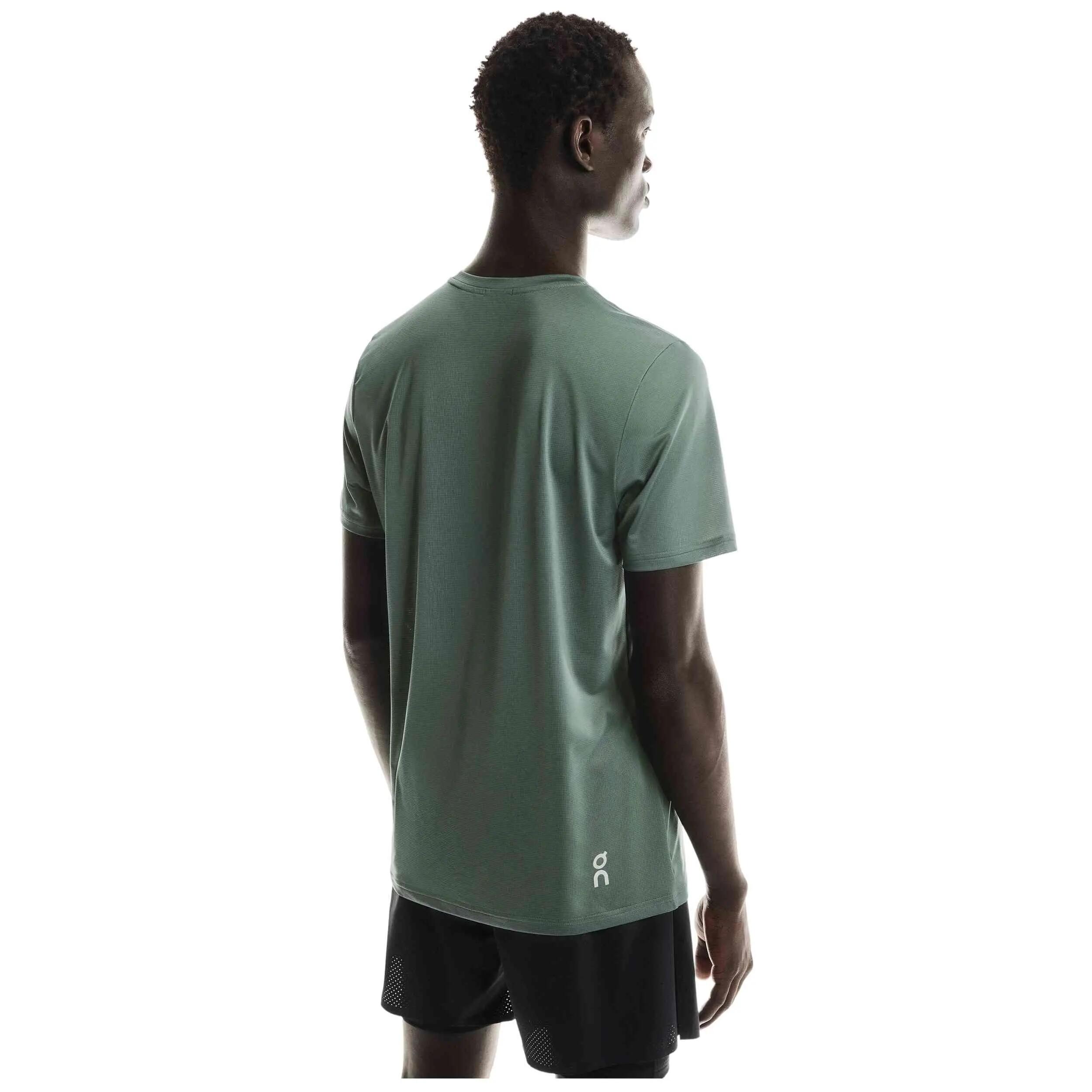 Kurzarmshirt On Modell 1ME10430153 für männer 4/5