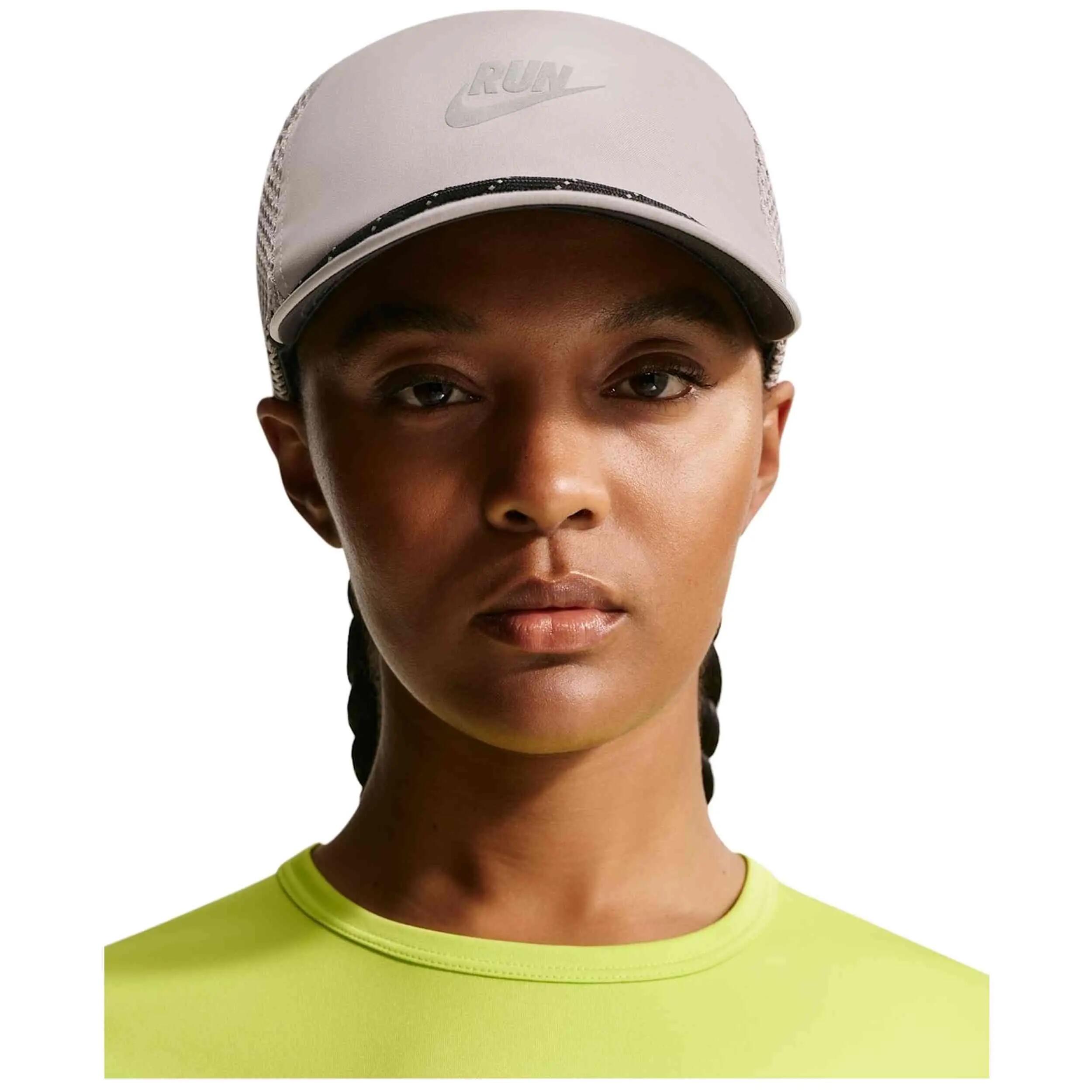 Casquette Nike modèle 0405986 pour unisexe 3/5