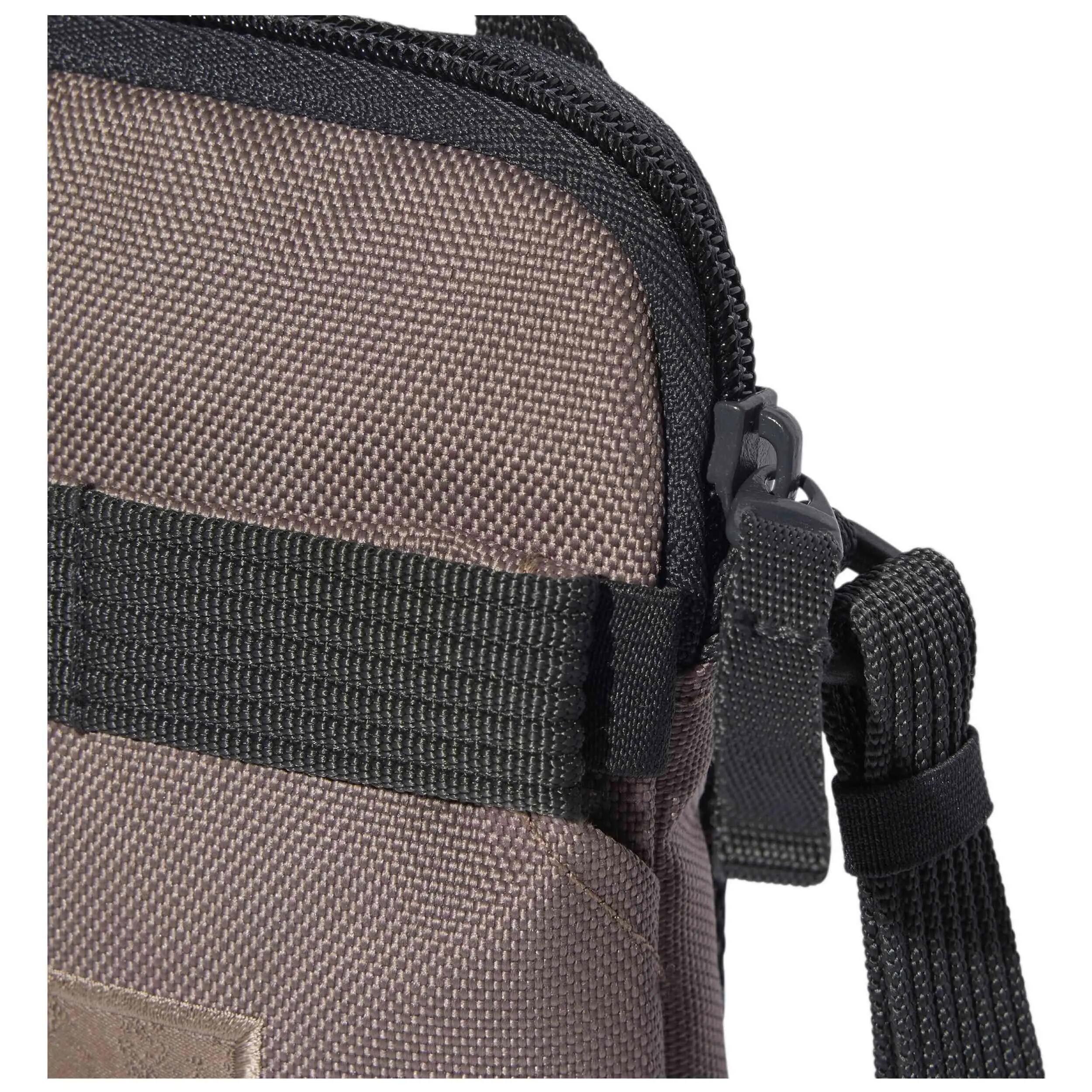 Sac à dos Adidas modèle JM5447 pour unisexe 5/5