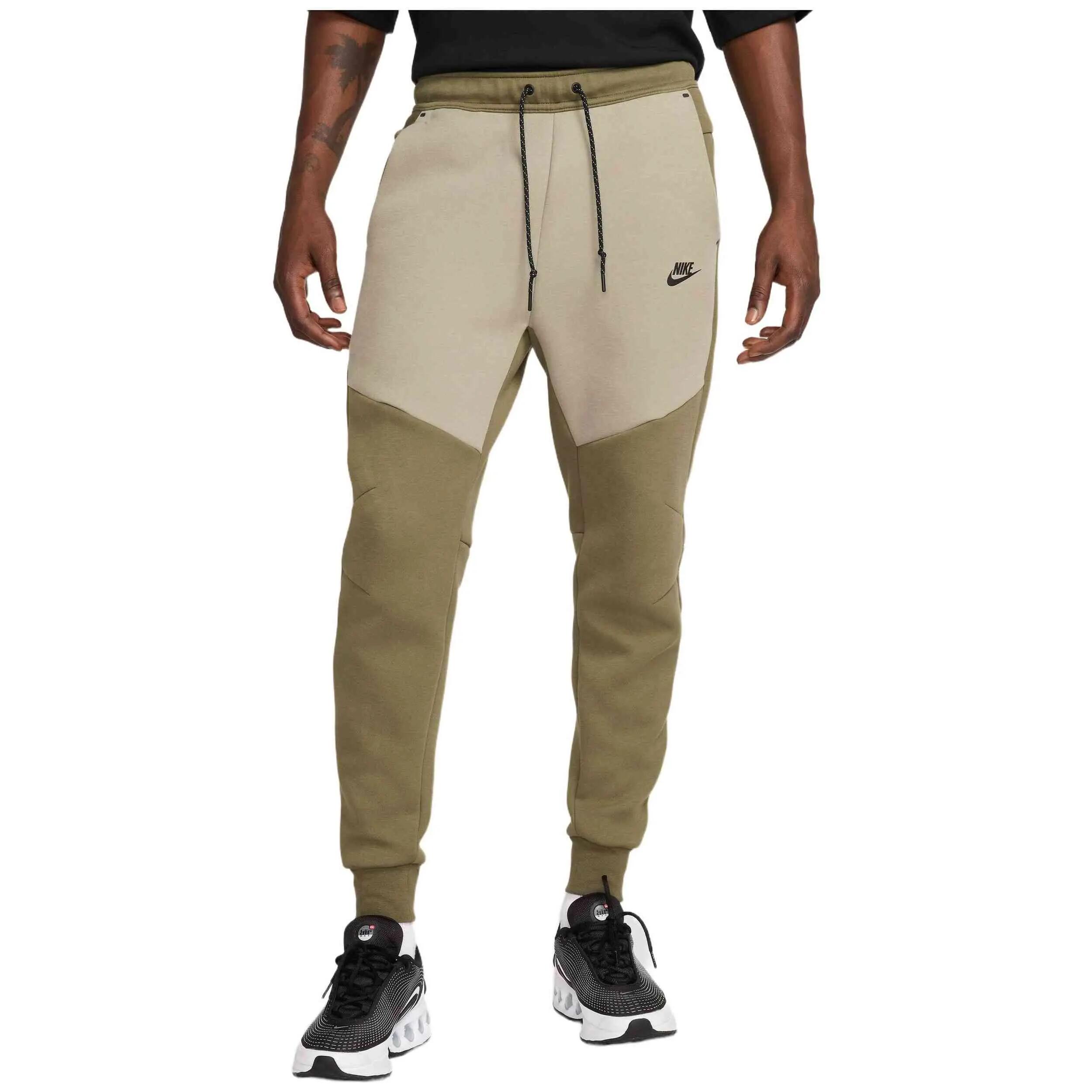 NIKE picture