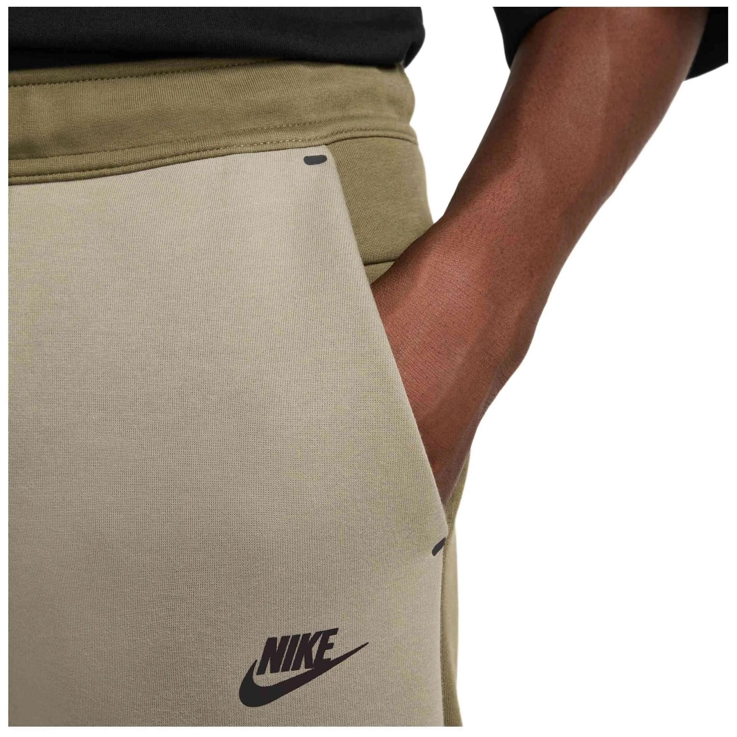 Trainingsbroek Nike model HV0959-222 voor mannen 4/5