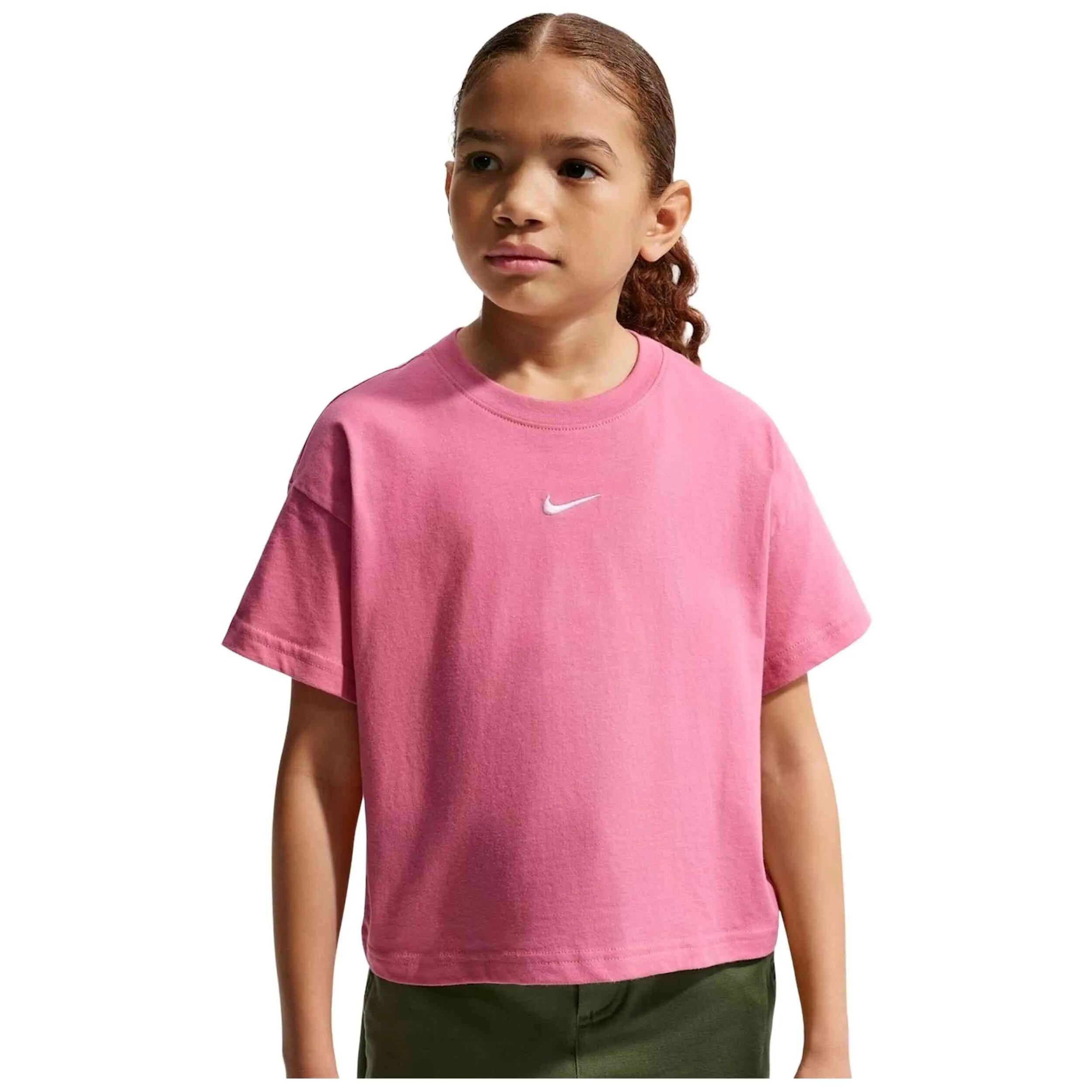 NIKE picture