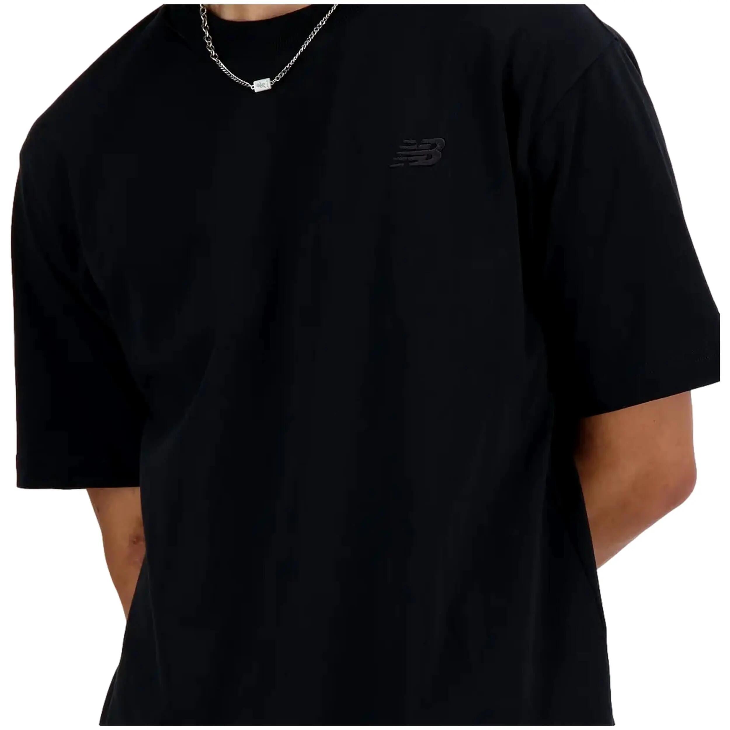 Camiseta de manga corta New Balance modelo MT41533BK para hombre 4/4
