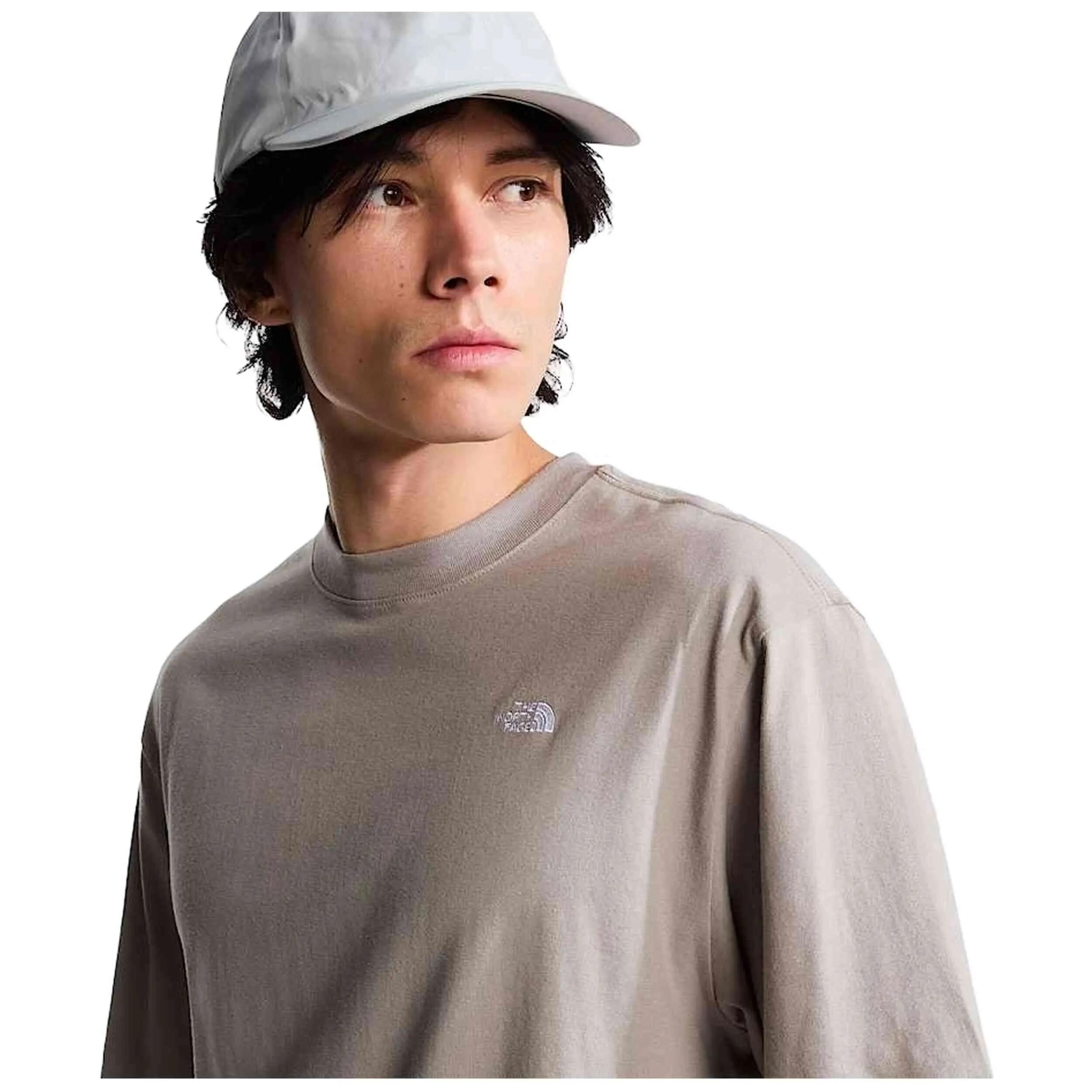 T-shirt The North Face modèle NF0A8EW2MB pour unisexe 2/4