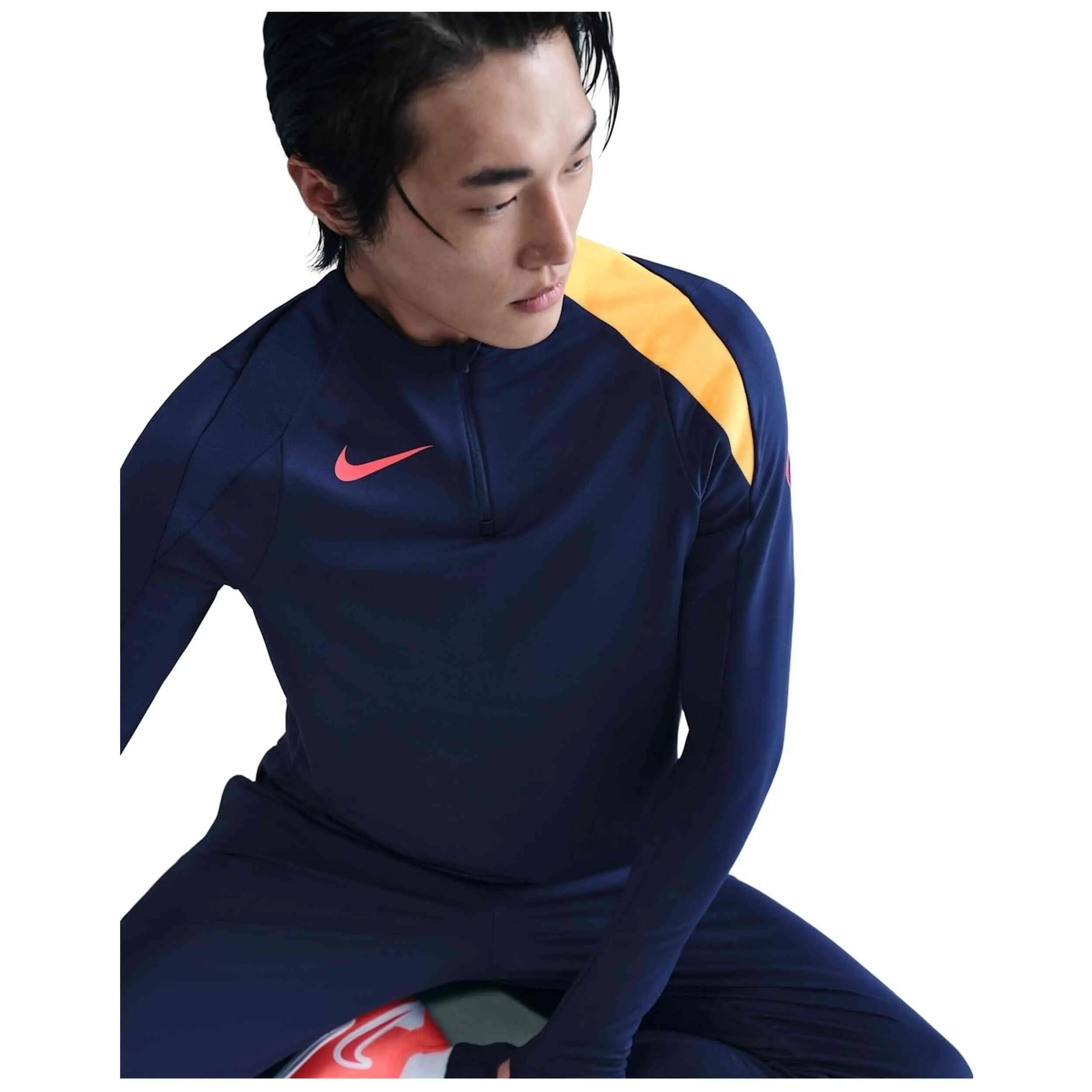 Maglia a maniche corte Nike modello HV6402-492 per uomini 3/5
