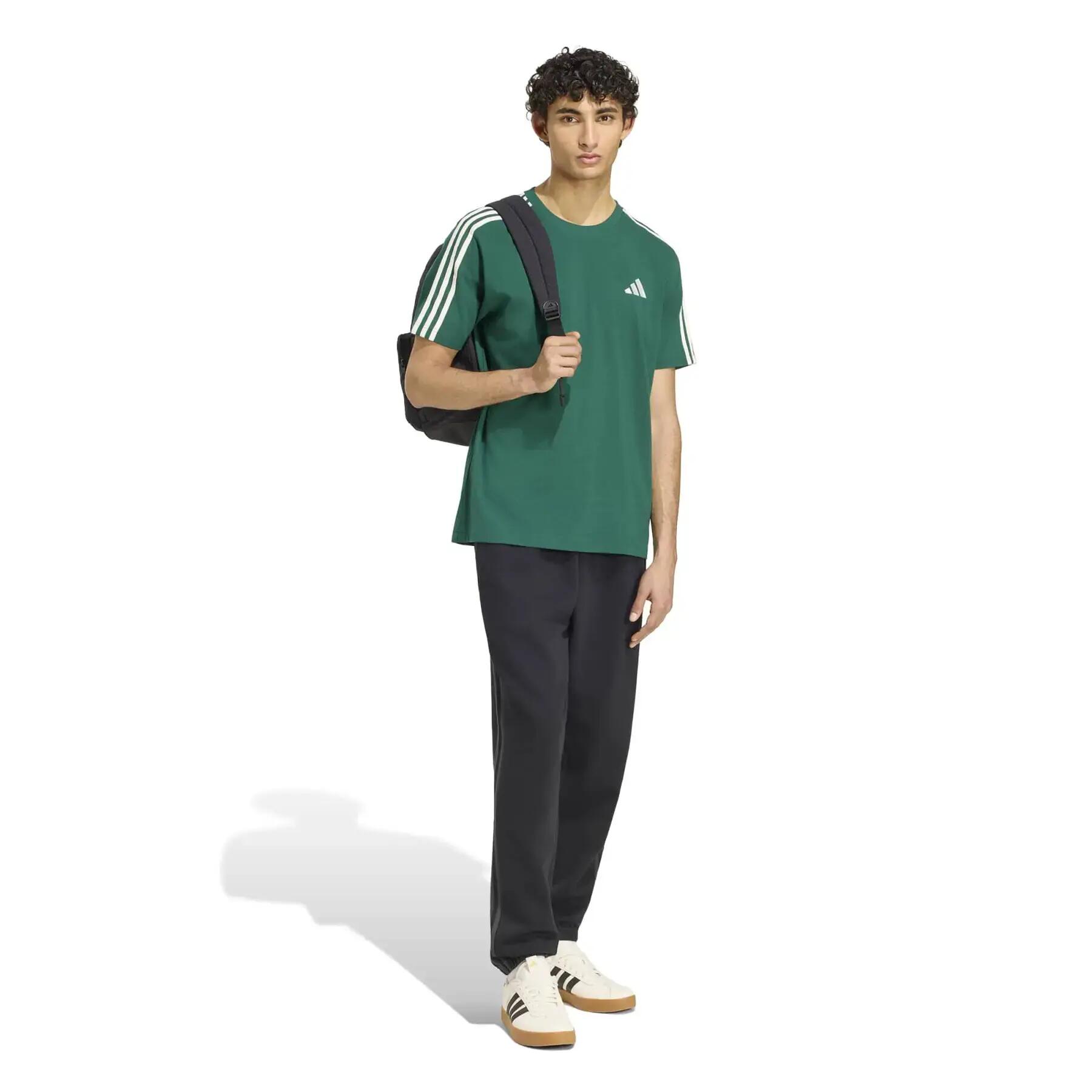 Tapered joggingbroek adidas Essentials 3-Stripes Fleece Cuffed 3/6