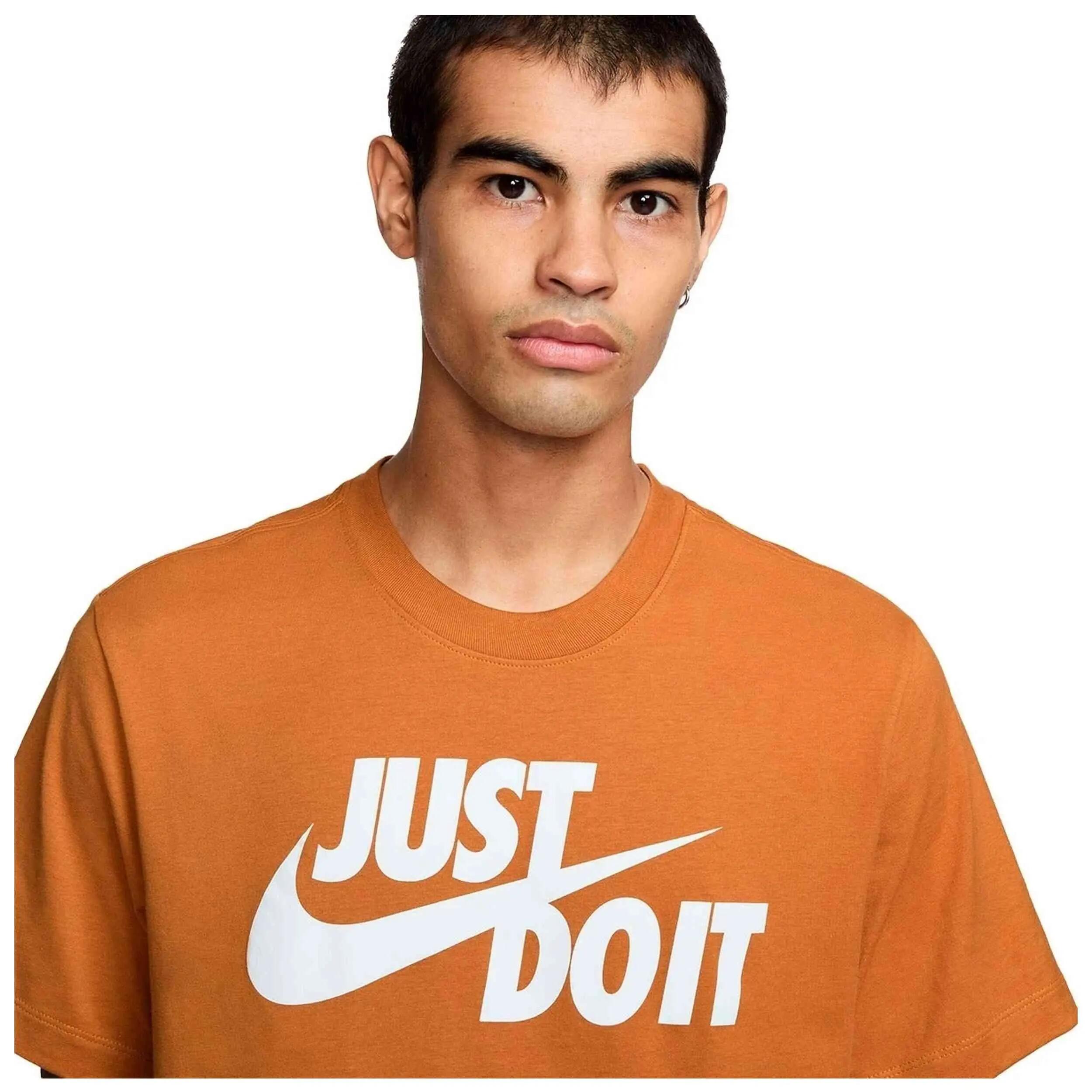 Maglia a maniche corte Nike modello AR5006-815 per uomini 3/3