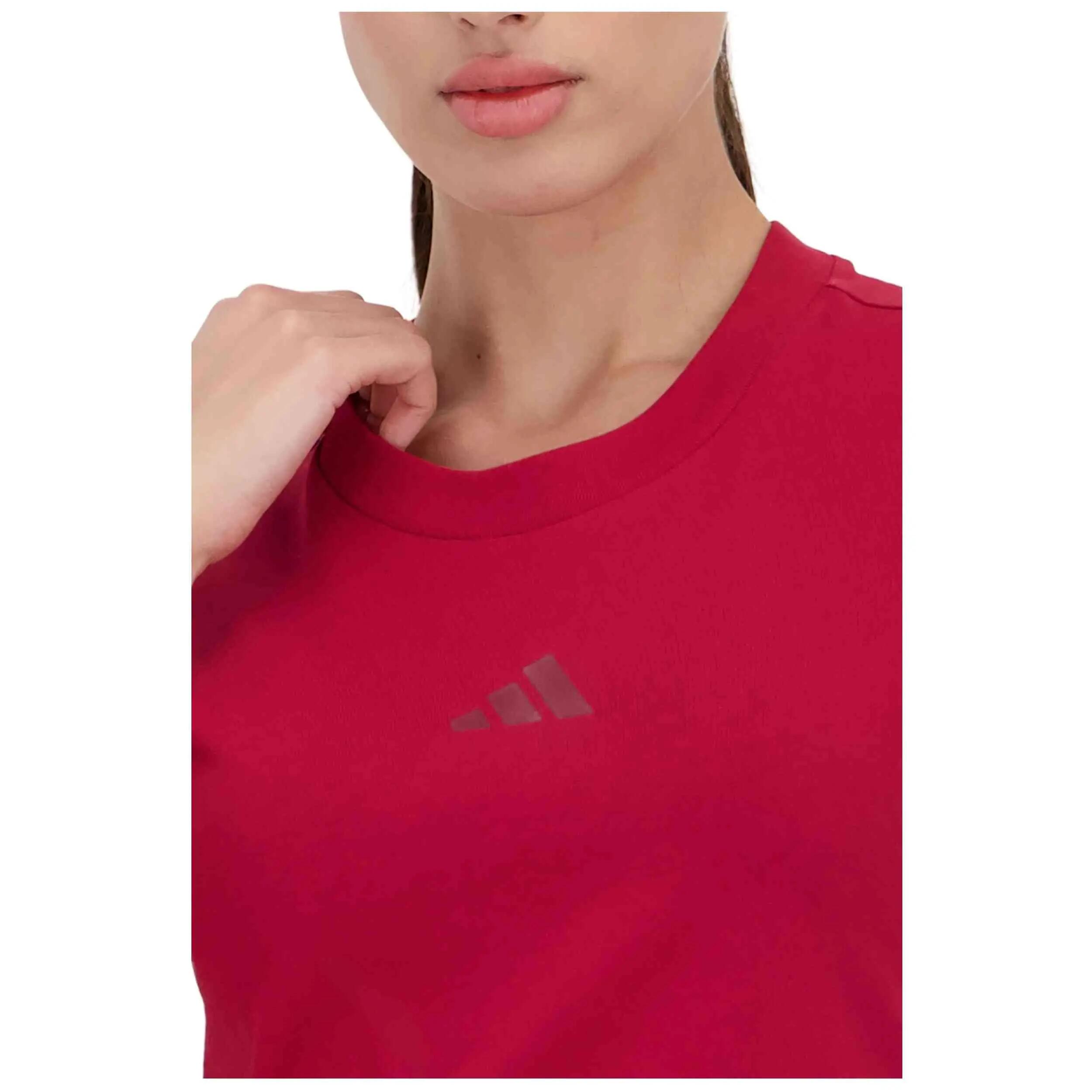 T-shirt Adidas modelo Pavidas para mulheres 4/5