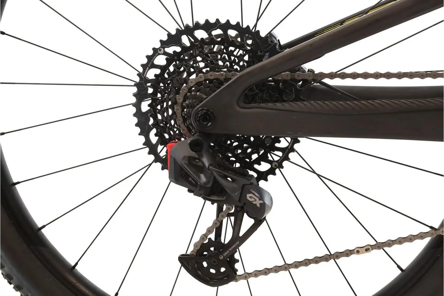 VTT reconditionné ·  Spark RC Team Issue GX AXS · Très bon état 3/8
