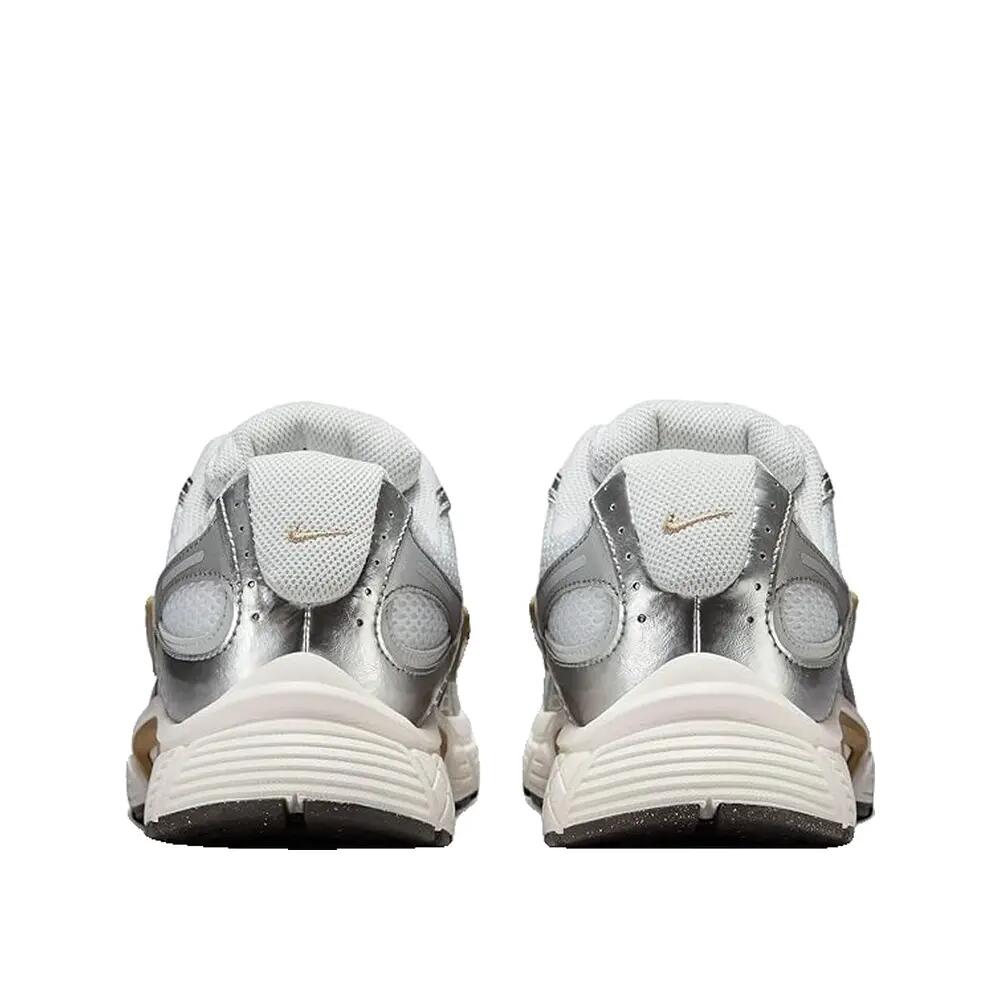 Chaussures Nike V5 RNR Blanc/Médium Ash/Parachute Beige 6/7