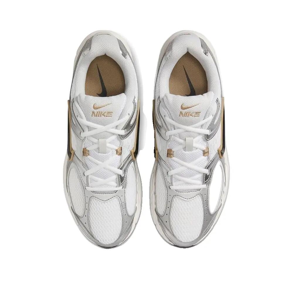 Chaussures Nike V5 RNR Blanc/Médium Ash/Parachute Beige 4/7