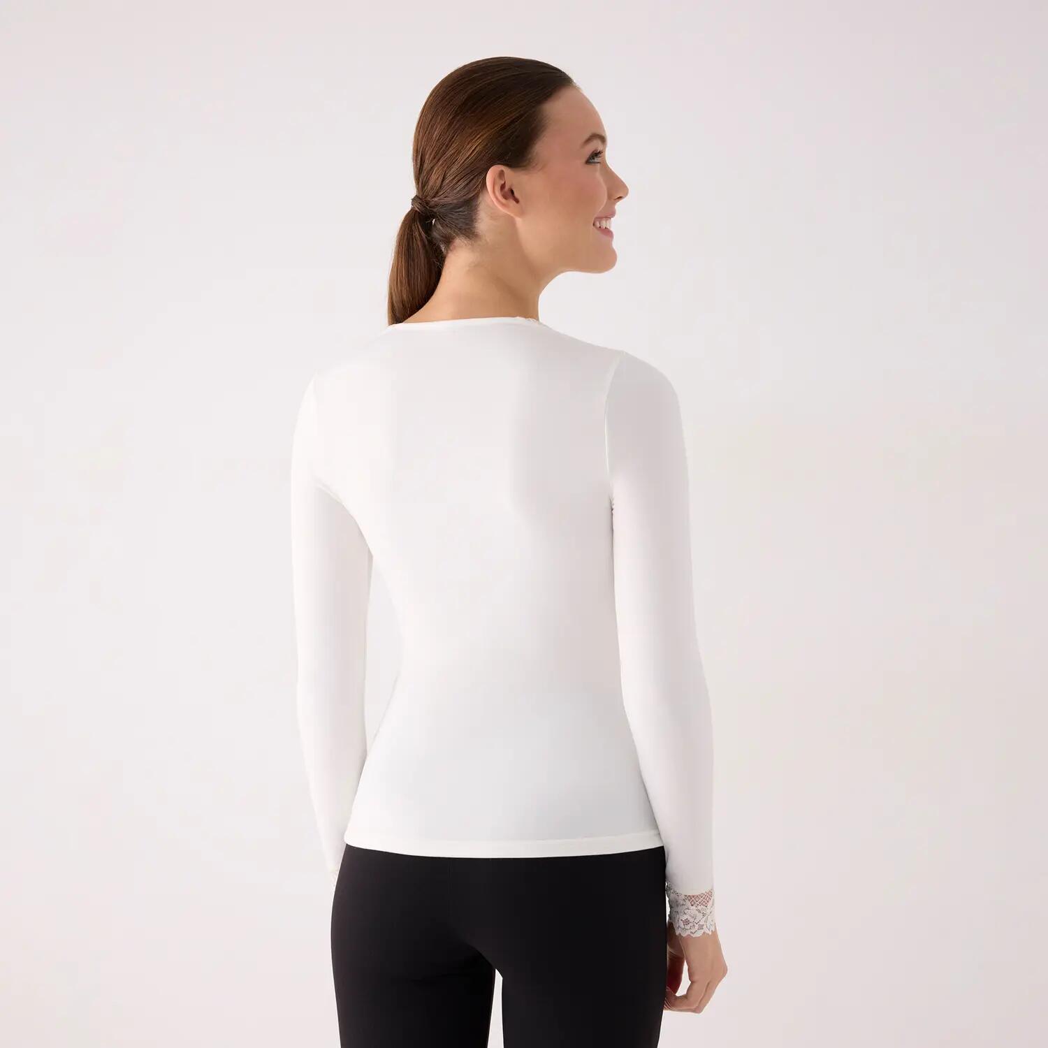 TÉRMICO Camiseta mujer manga larga cuello cuadrado con encaje marfil 2/6