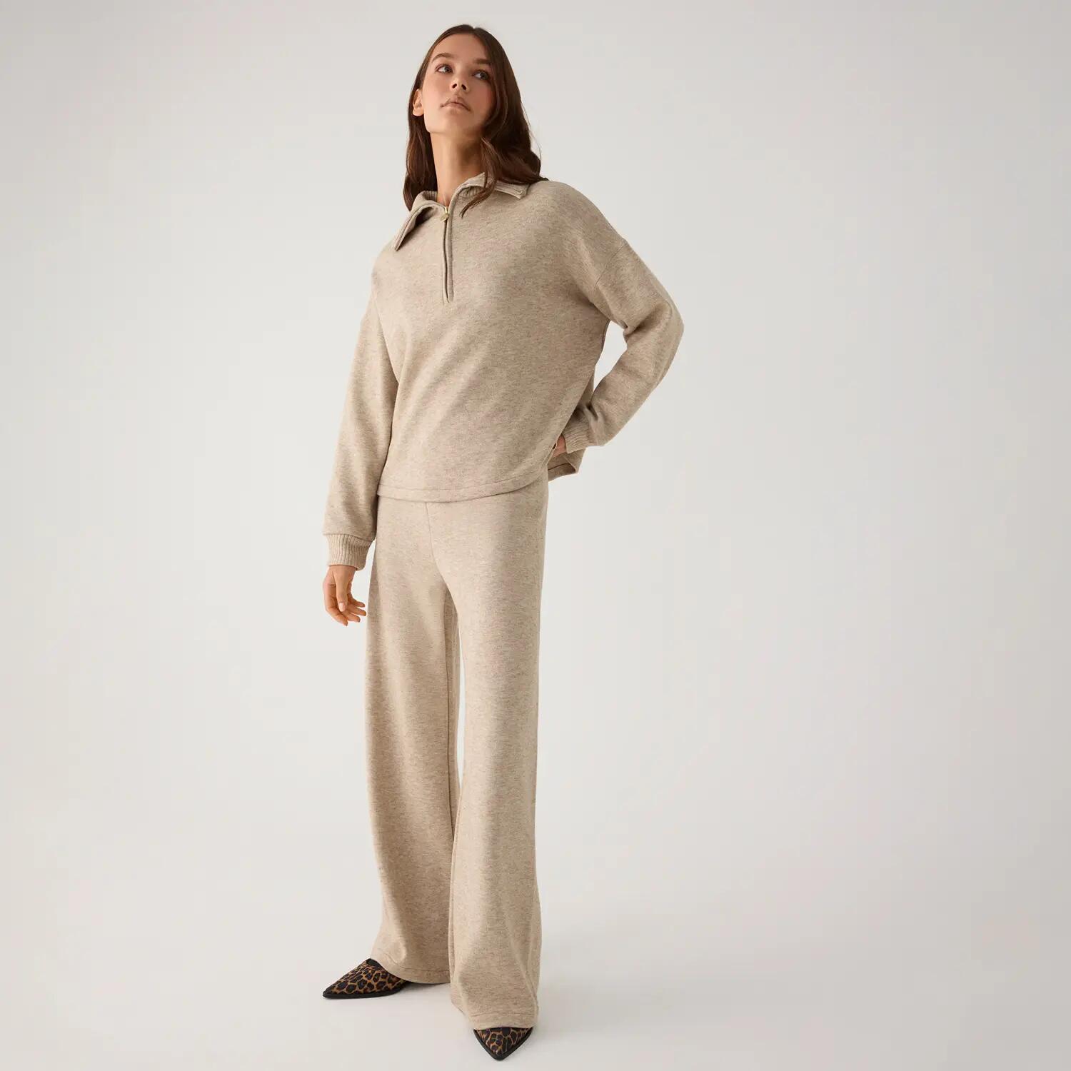 Pull chaud beige à col zippé 4/7