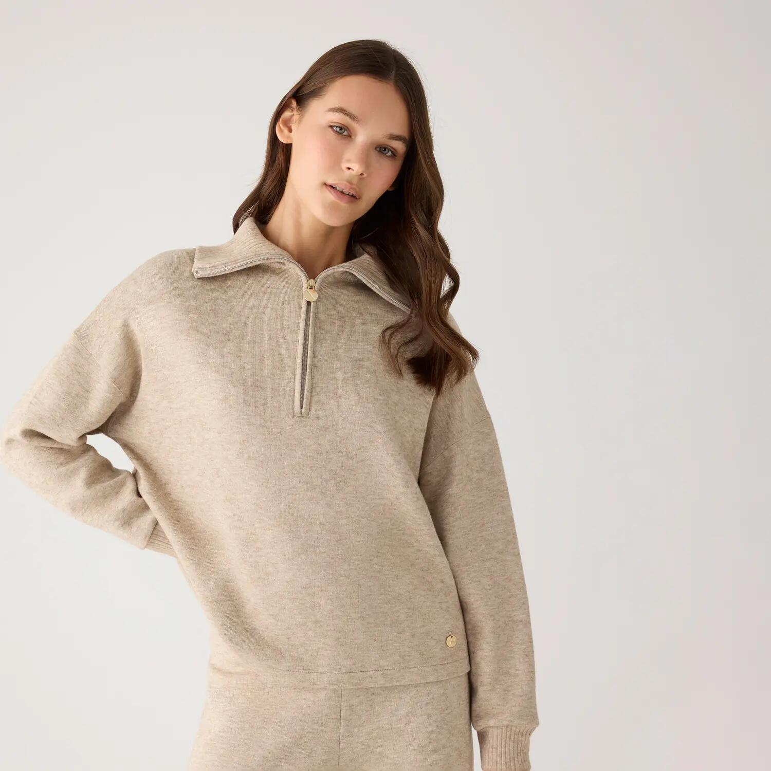 Pull chaud beige à col zippé 3/7