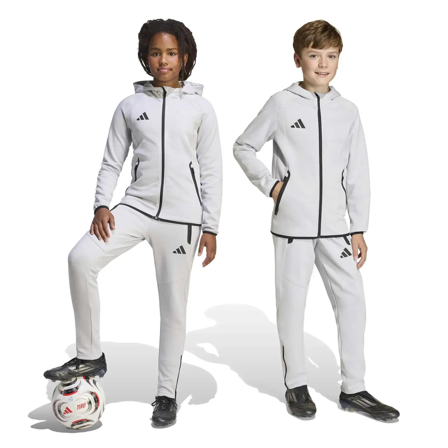 Spodnie dresowe dla dzieci adidas Tiro Travel 3/12