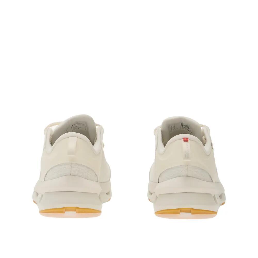 On Running Cloudzone Moon Ivory 4/5