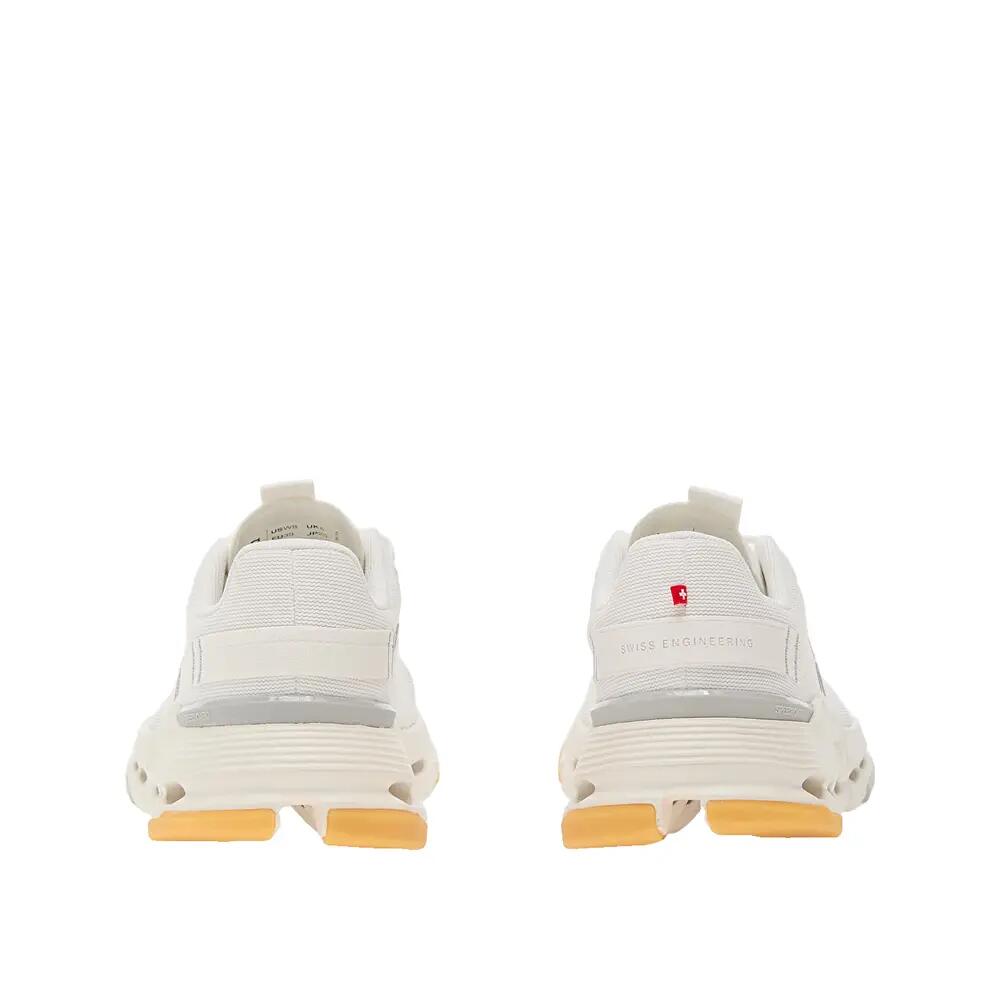 Scarpe On Cloudnova Form 2 Blanc/Ivoire 4/6