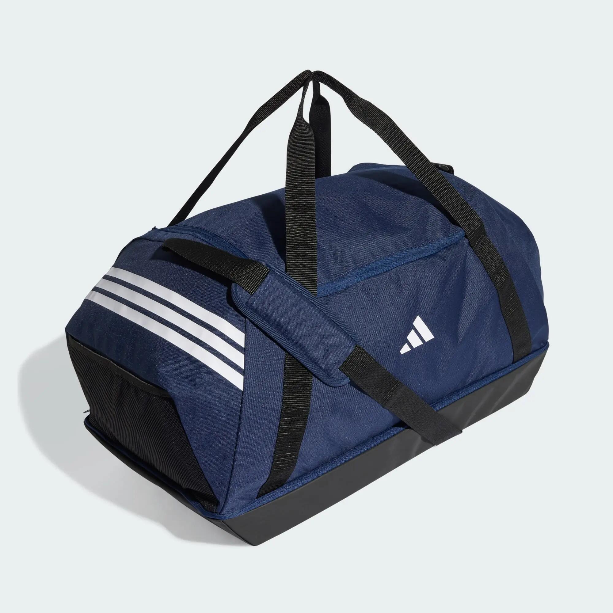 BOLSA DE VIAJE GRANDE CON COMPARTIMENTO INFERIOR TIRO 3/12