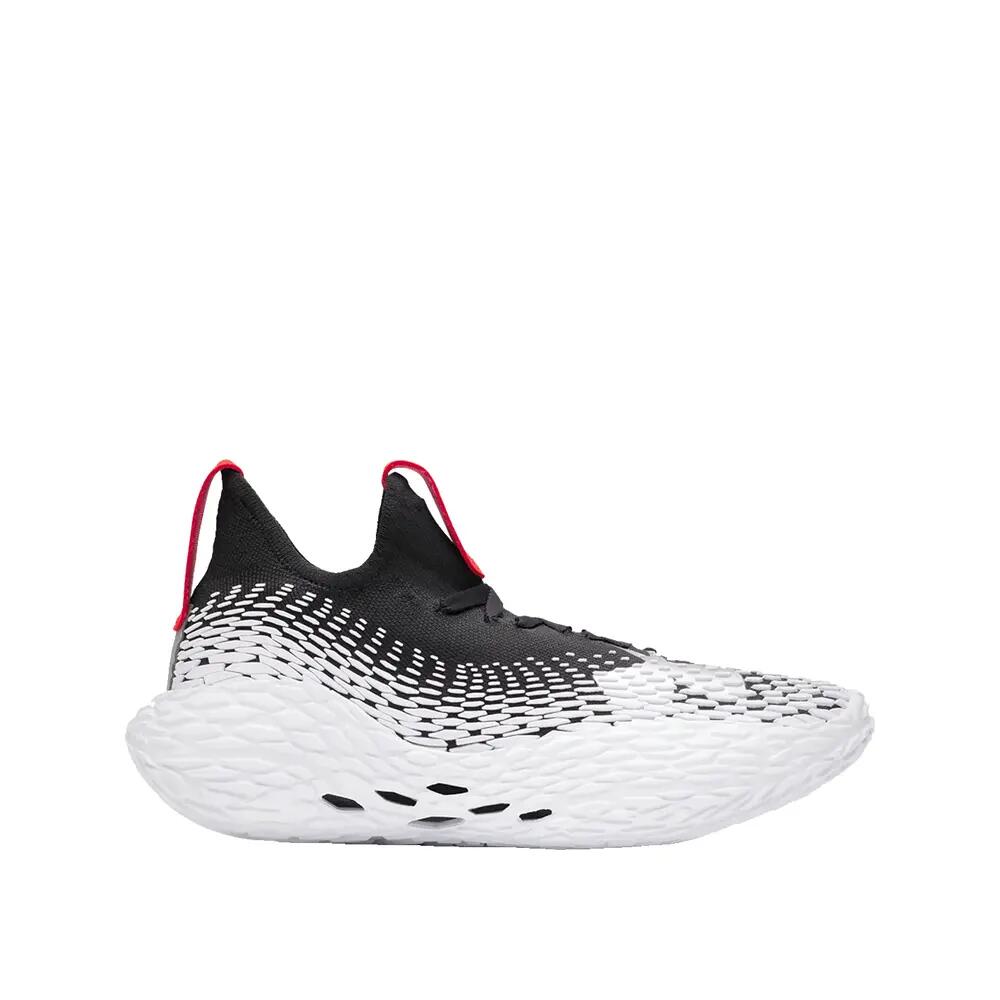 UNDER ARMOUR picture
