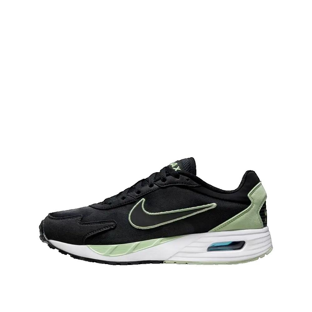 Chaussures Nike Air Max Solo 2/3