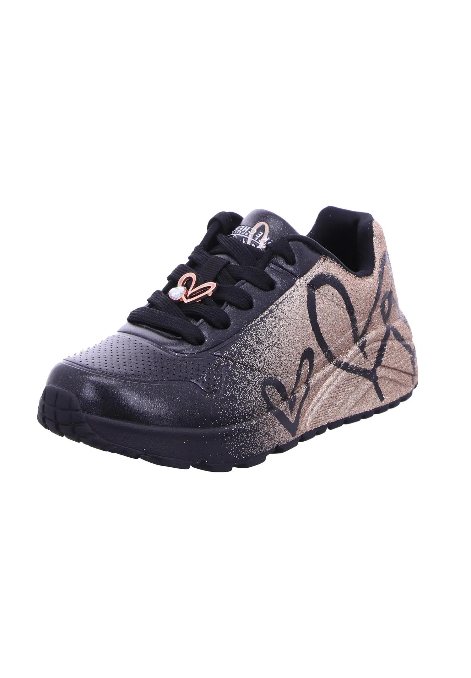 SKECHERS picture