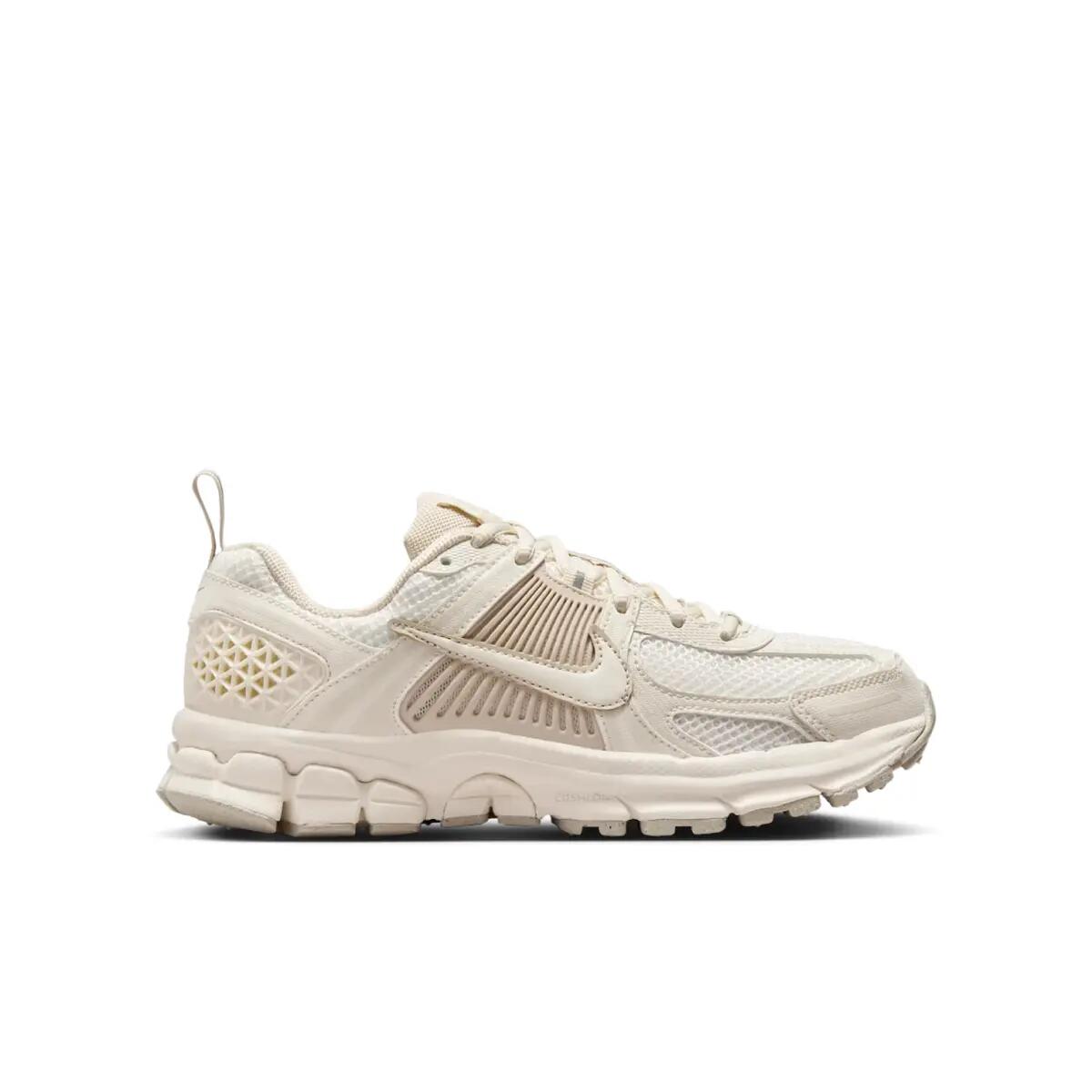 Shoes  Zoom Vomero 5 Pale Ivory 4/6