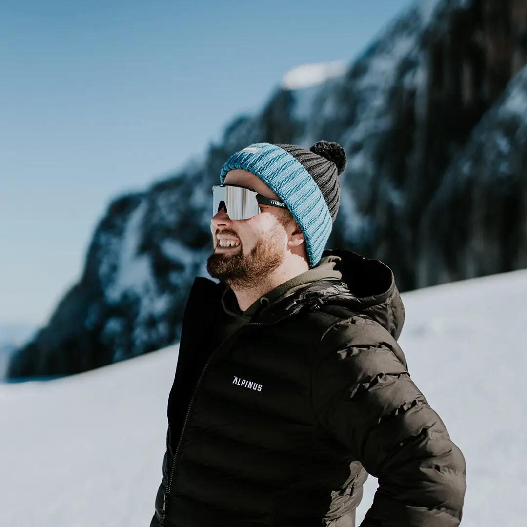 Czapka dzianinowa Alpinus Matind Hat 50% wełna merino S/M 2/4