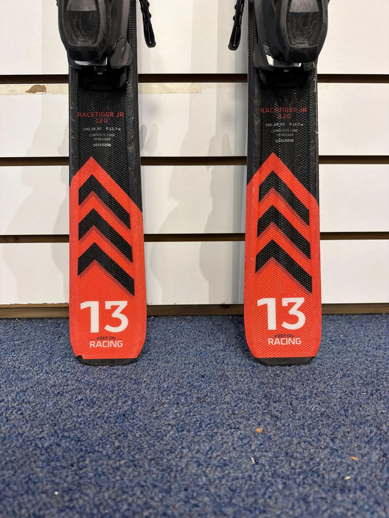 Tweedehands - Ski's Völkl Racetiger JR Race Tiger + Marker FDT 10 GW-110 3/6