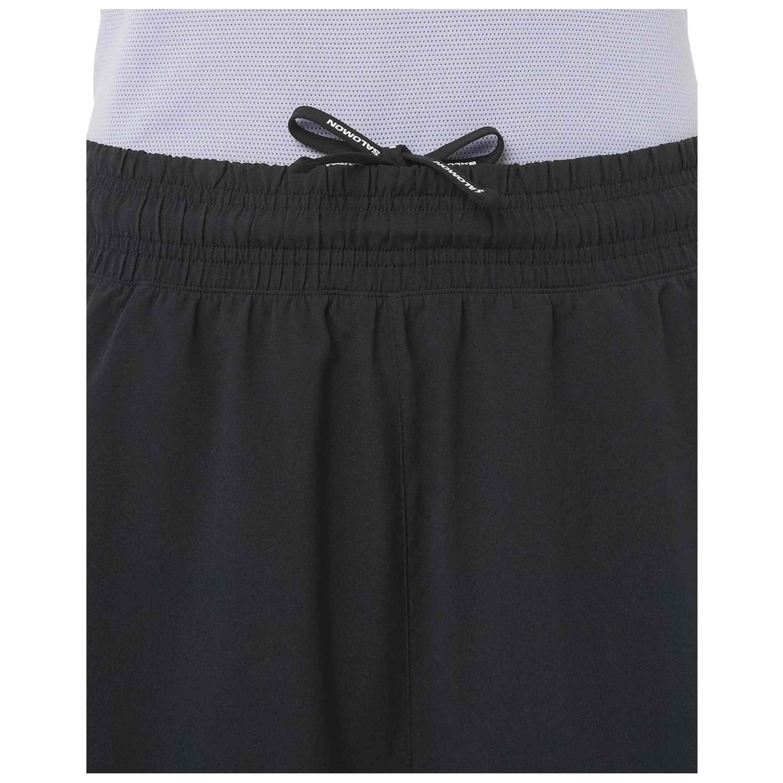 Pantaloncini Salomon modello Shkout Easy Shorts 4 per donne 4/5