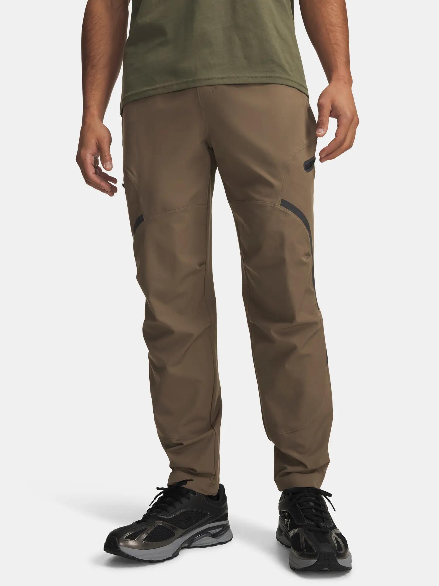 UNDER ARMOUR picture