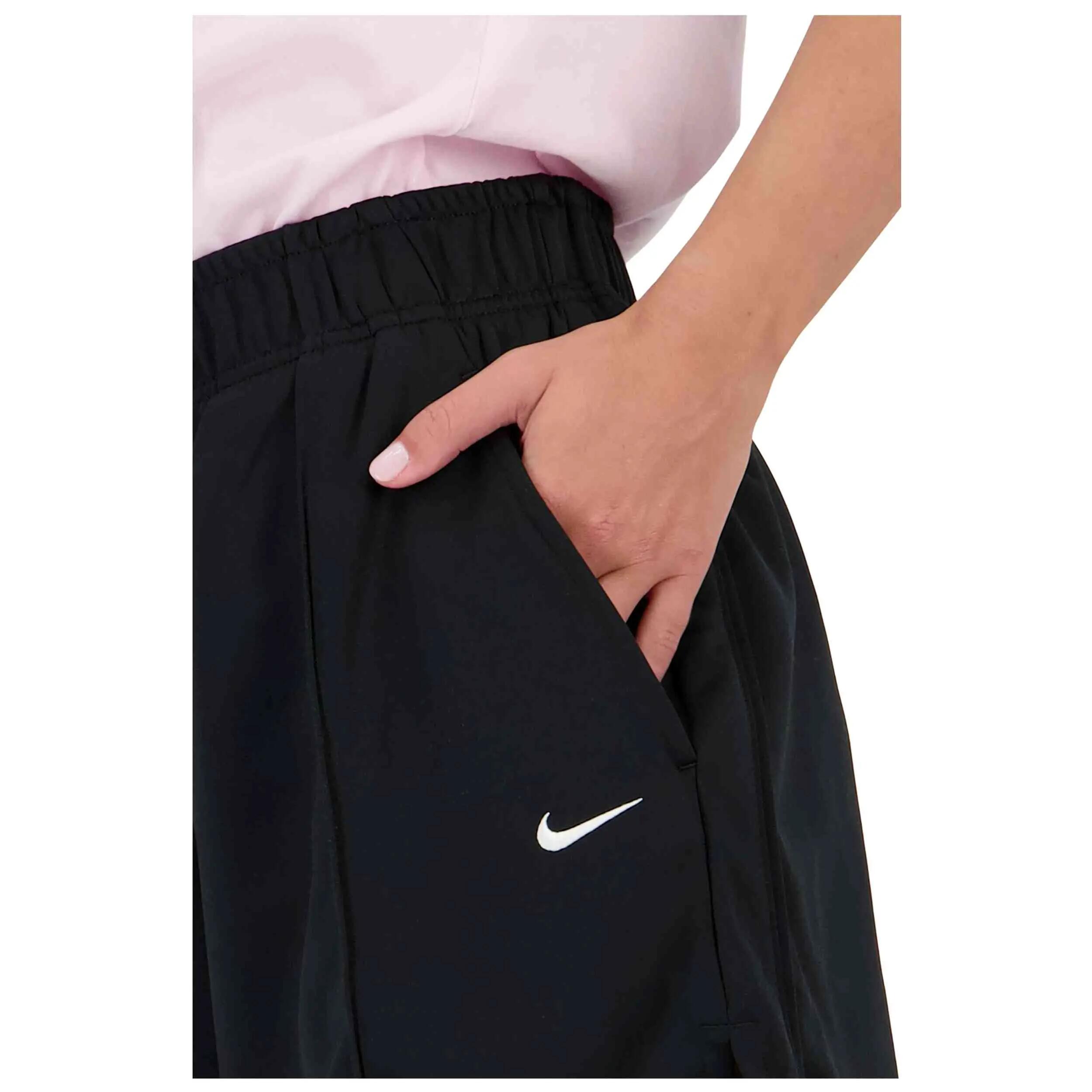 Pantaloncini Nike modello 0412459 per donne 4/5