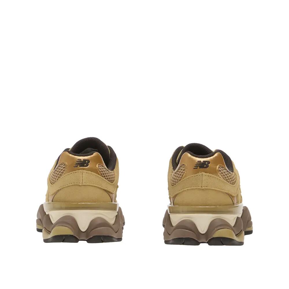 Chaussures New Balance 9060 Or 4/6