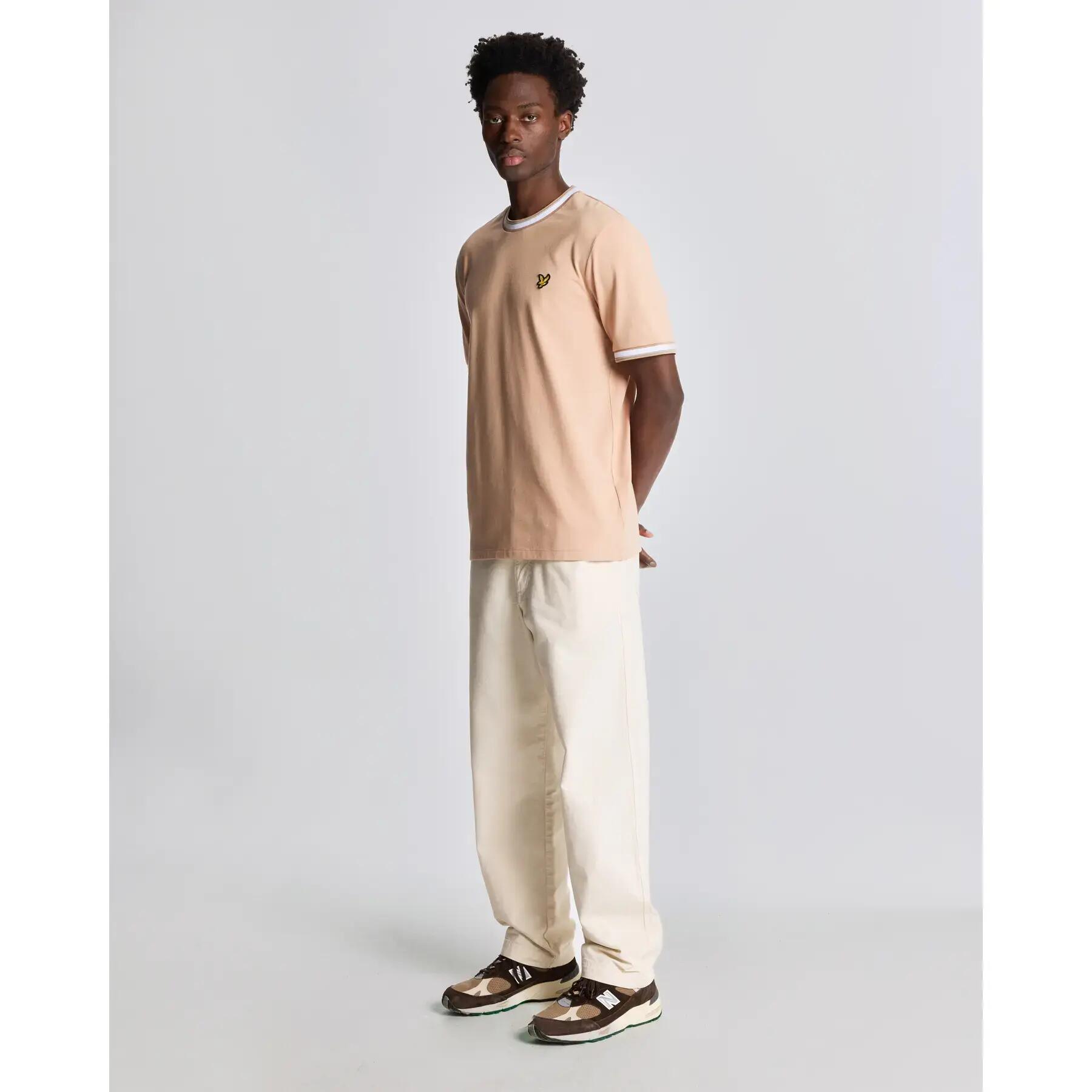 T-shirt z wieloma punktami Lyle & Scott 4/5