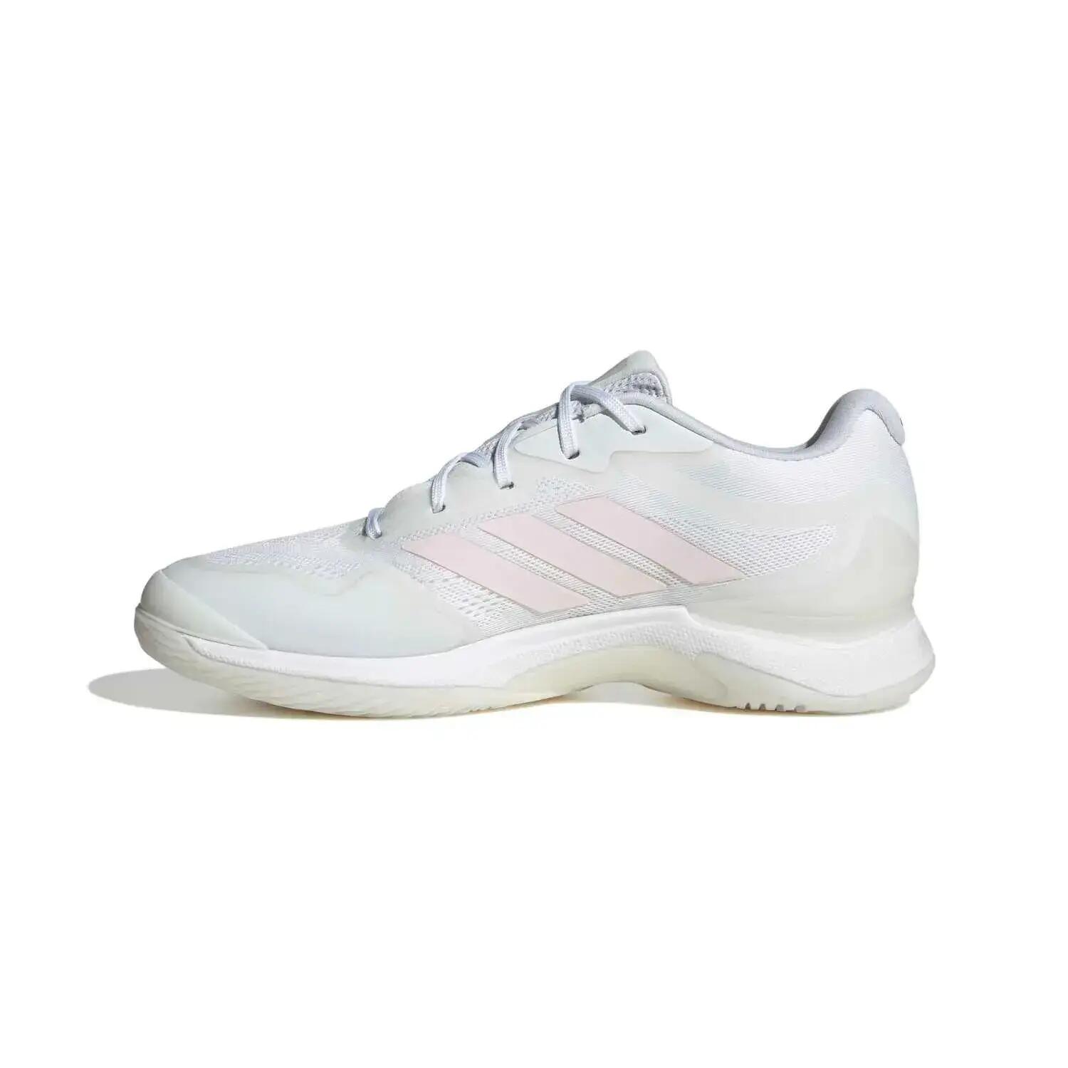 Sneakers da donna adidas Avacourt 3 5/7