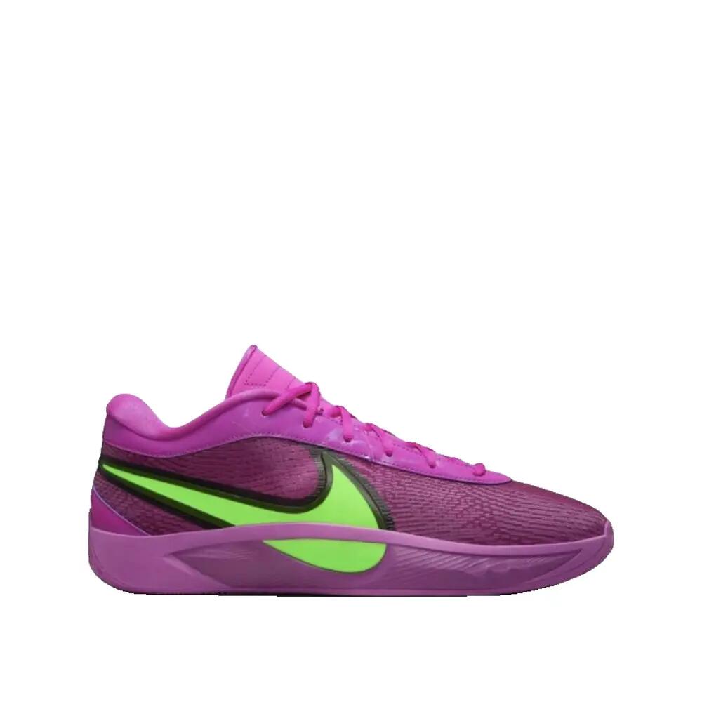 NIKE picture