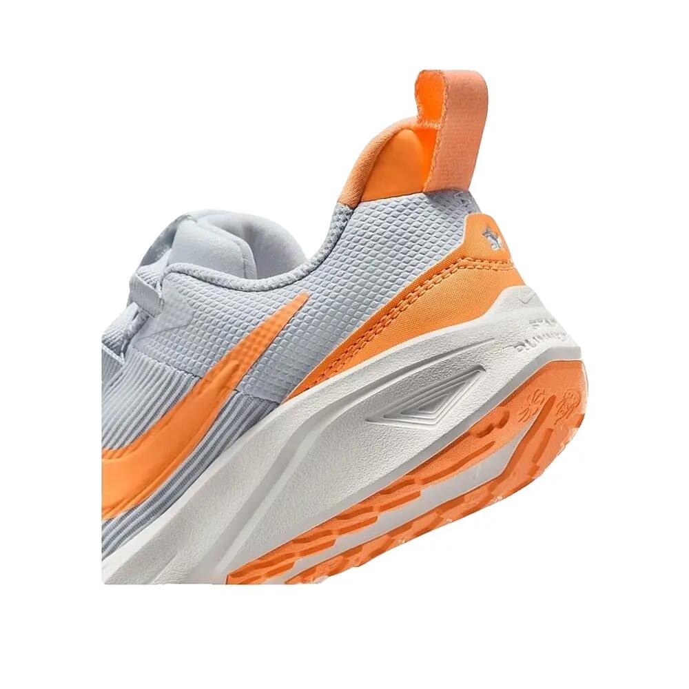 Buty do biegania Nike Star Runner 4 Szary/Pomarańczowy 7/8
