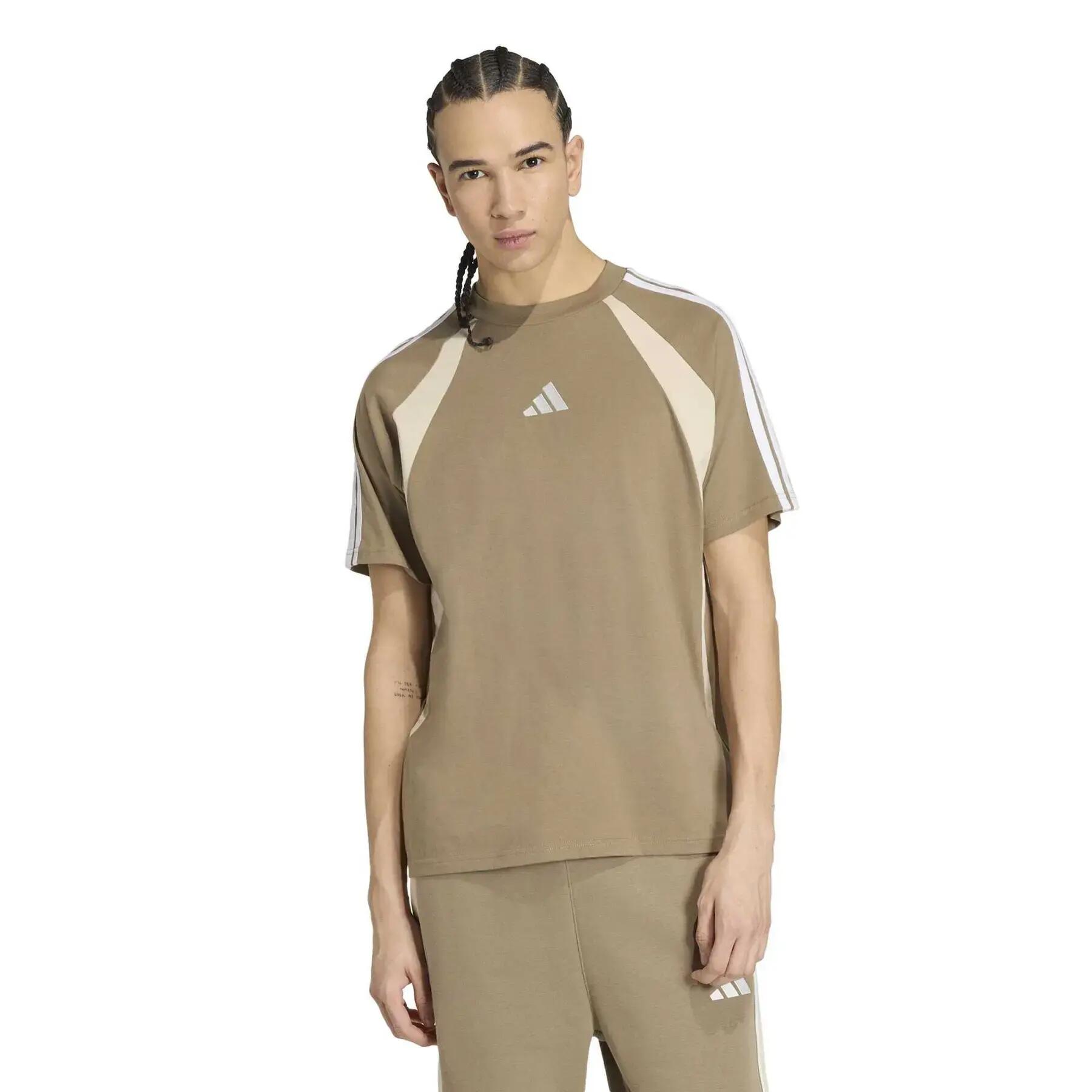 T-shirt adidas Seasonal Essentials Colorblock 2/6