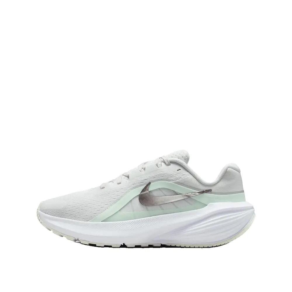 Calçado de corrida Nike Downshifter 14 Verde 2/6