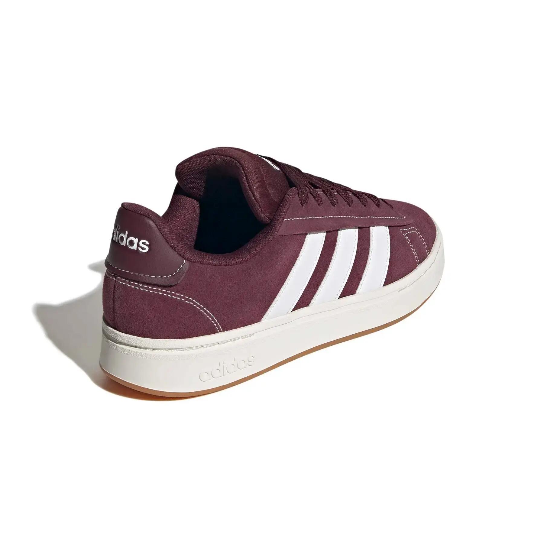 Baskets adidas Grand Court Alpha 6/7