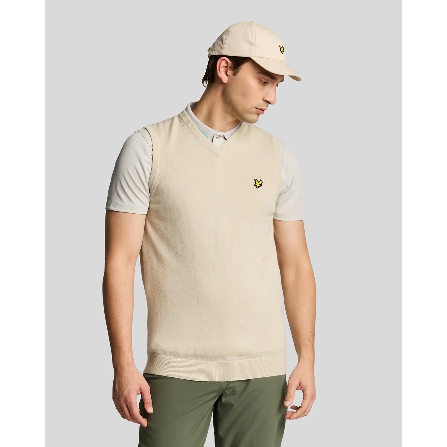 Mouwloze gebreide V-hals merinowol trui Lyle & Scott 2/5