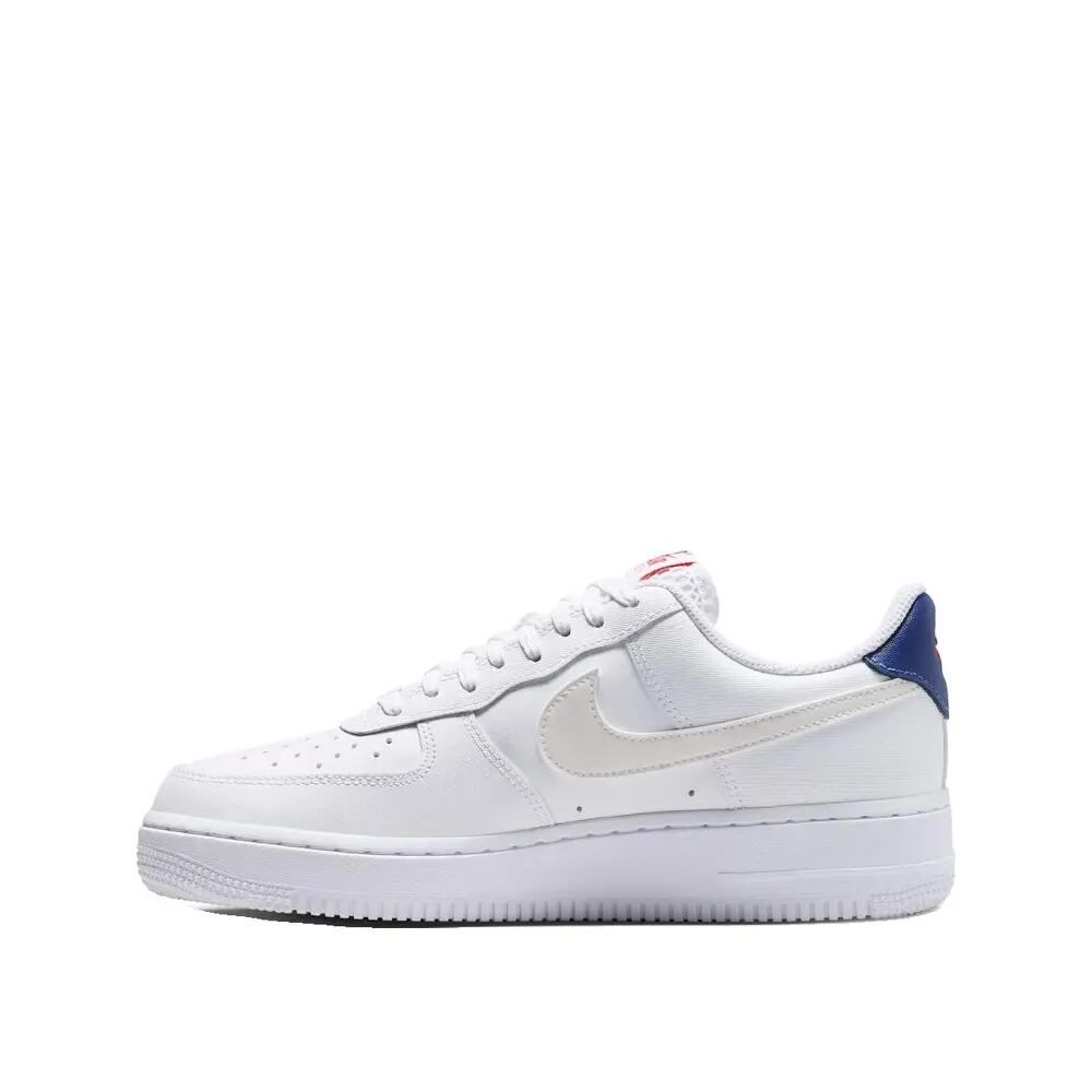 Scarpe Nike Air Force 1 07 Bianche 2/6