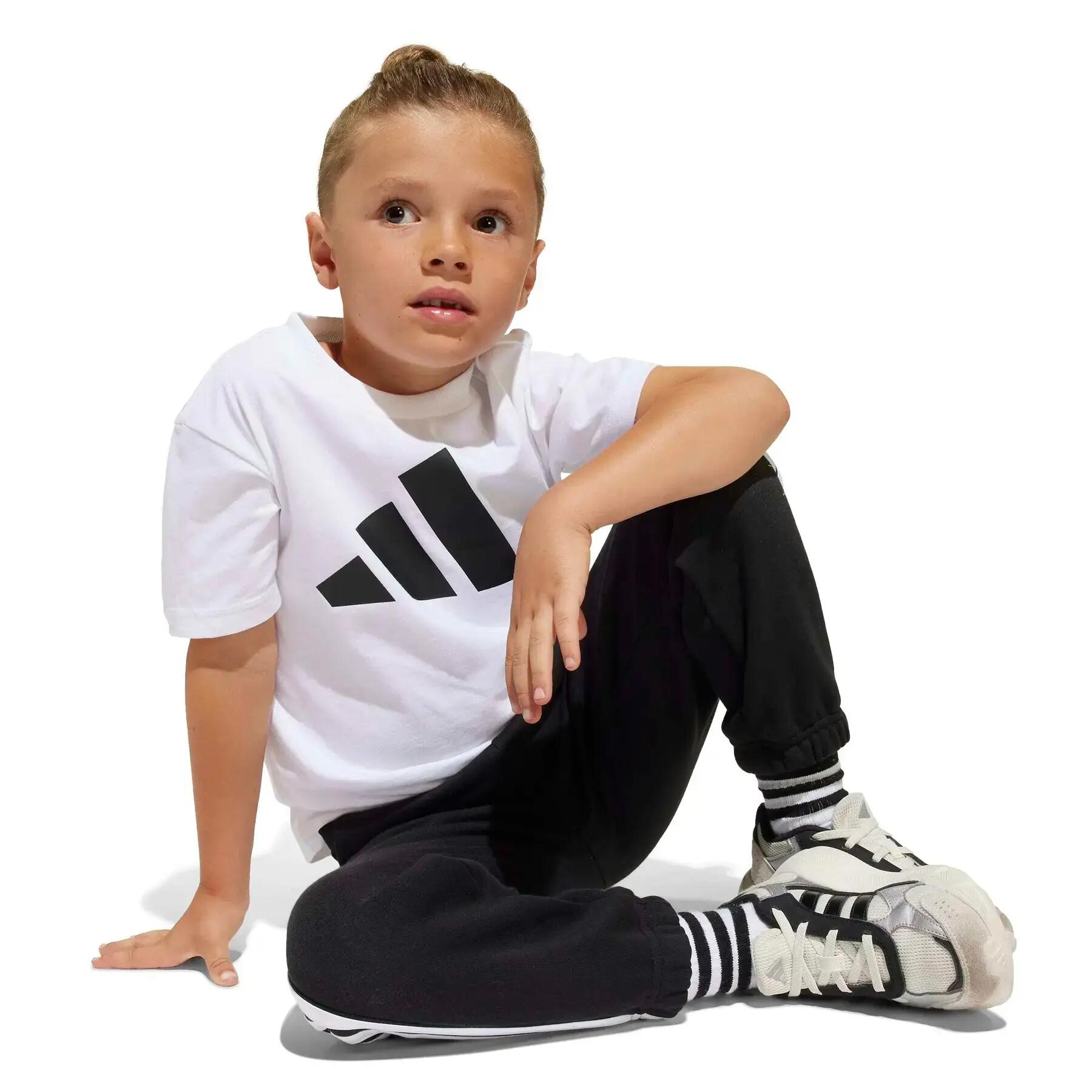 Kid's T-shirt adidas Essentials 5/7