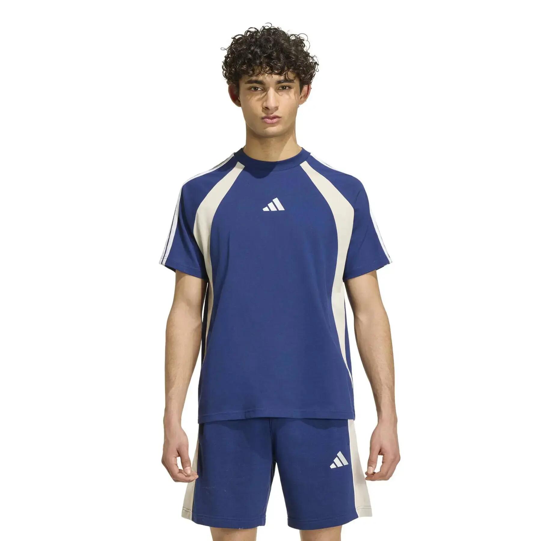 T-shirt adidas Seasonal Essentials Colorblock 2/6